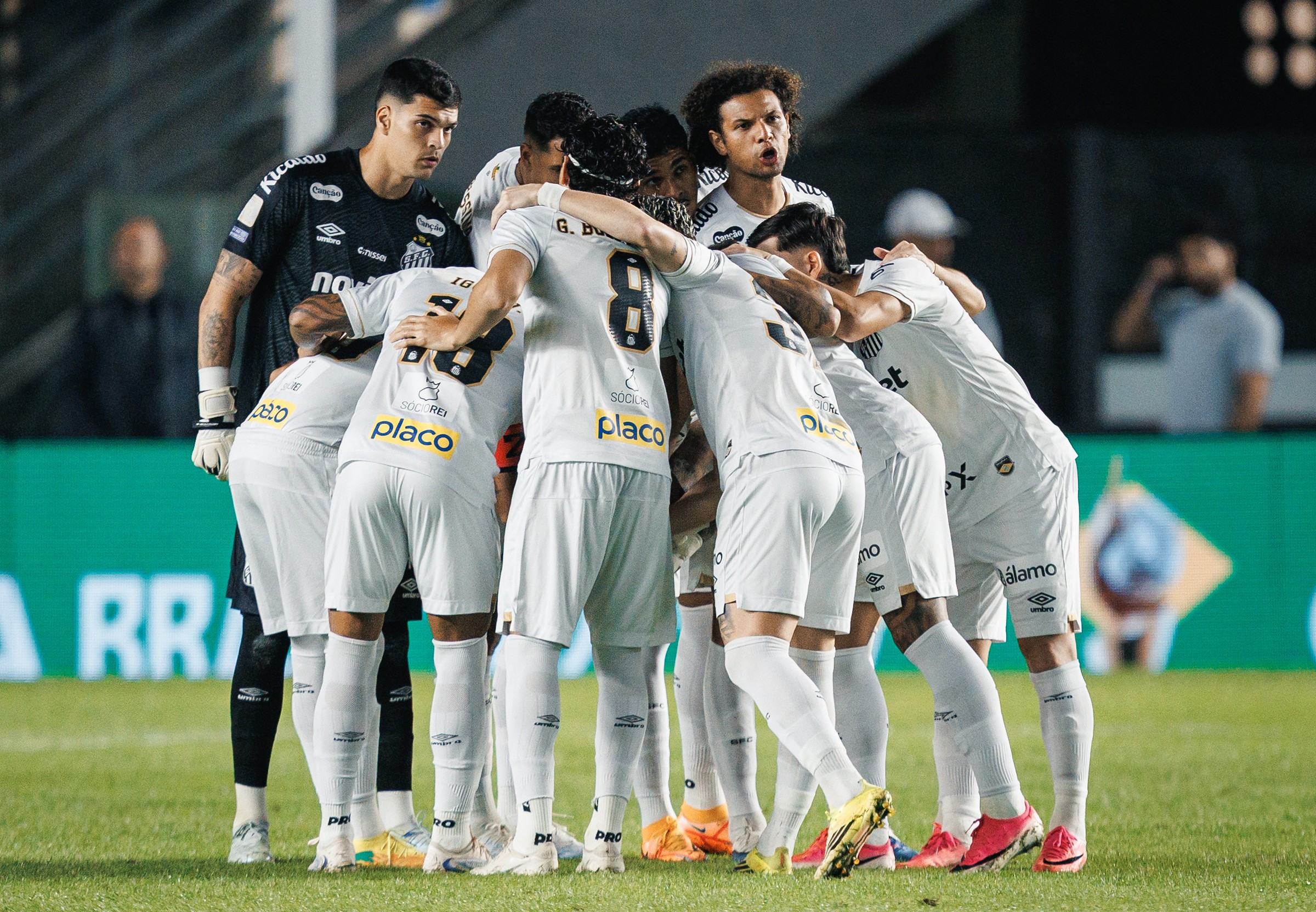 Análise: Santos transforma jogo controlado em mais uma noite de frustração