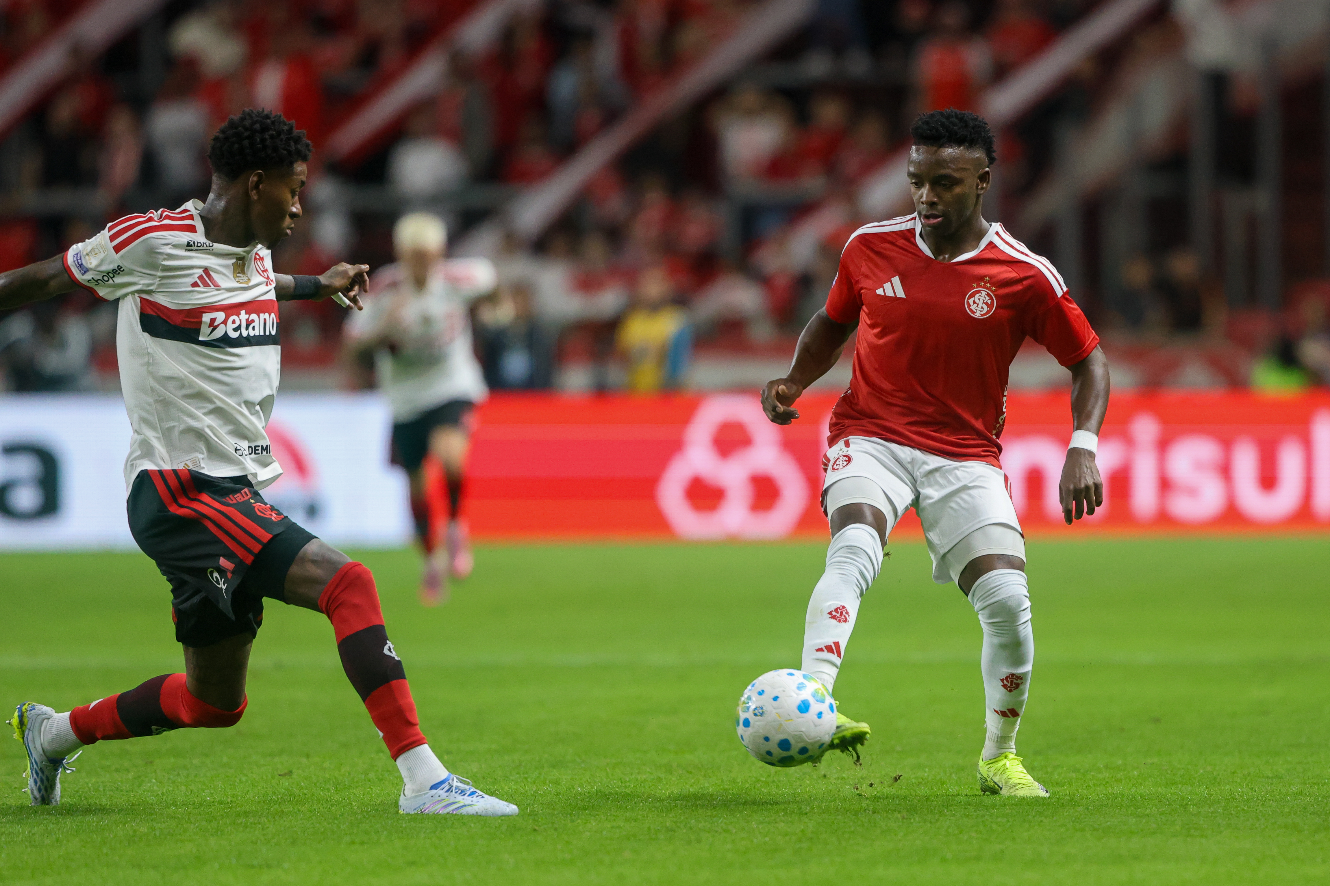 Internacional x Flamengo: veja fotos do jogo pelo Brasileirão