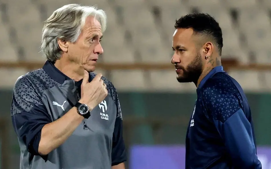 Jorge Jesus revela que recebeu “indicações” para fazer pré-convocação do Brasil