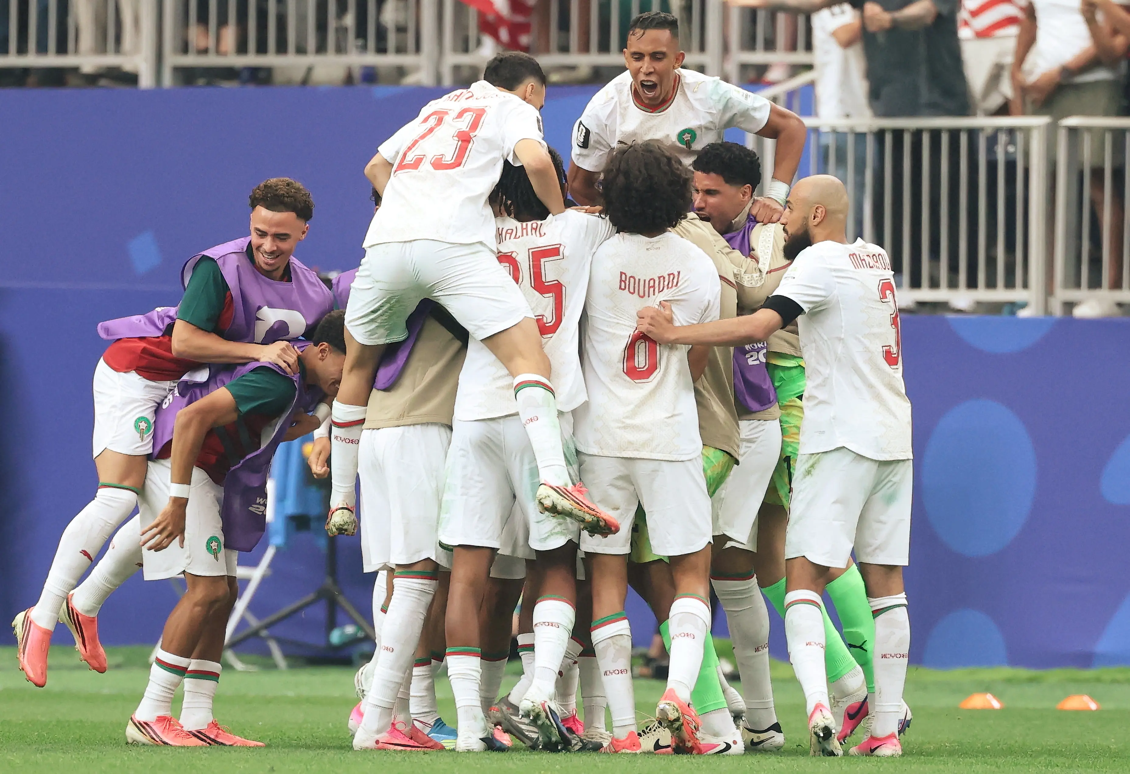 Marrocos despacha o Canadá e avança às quartas da Copa
