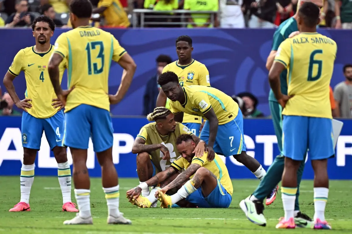 Brasil faz pior campanha em Copas desde 1990 e atinge maior jejum sem título