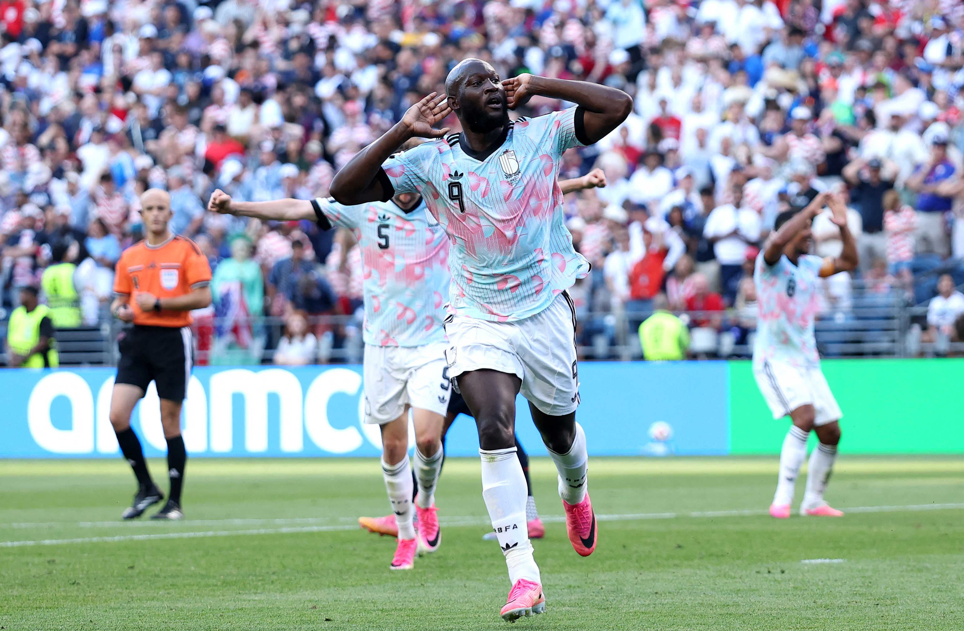 Lukaku se aproxima de Neymar em ranking histórico do mercado da bola