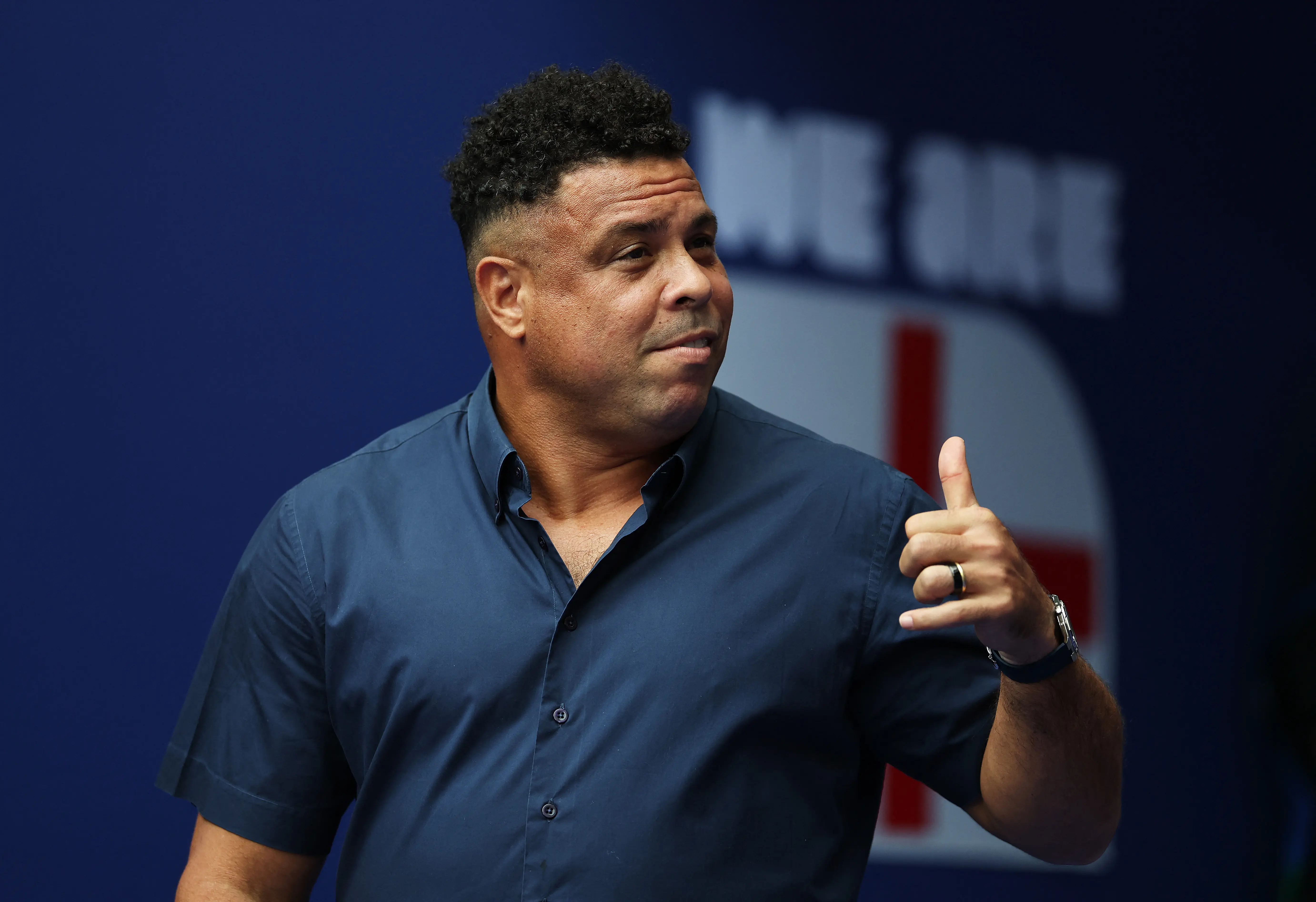 Ronaldo Fenômeno aconselha Neymar a não se precipitar sobre o futuro na seleção Ronaldo Fenômeno aconselha Neymar a não se precipitar sobre o futuro na seleção