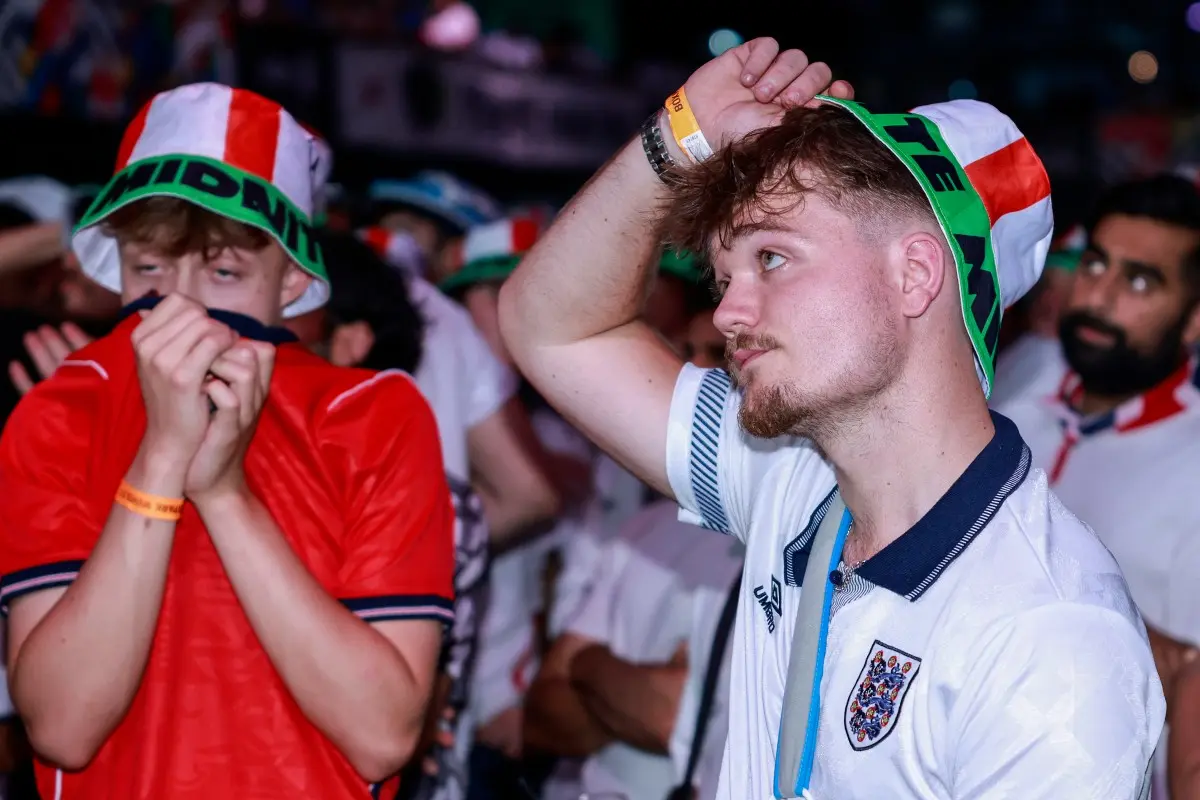 Do êxtase ao desespero: como ingleses viveram a virada da Argentina em Londres