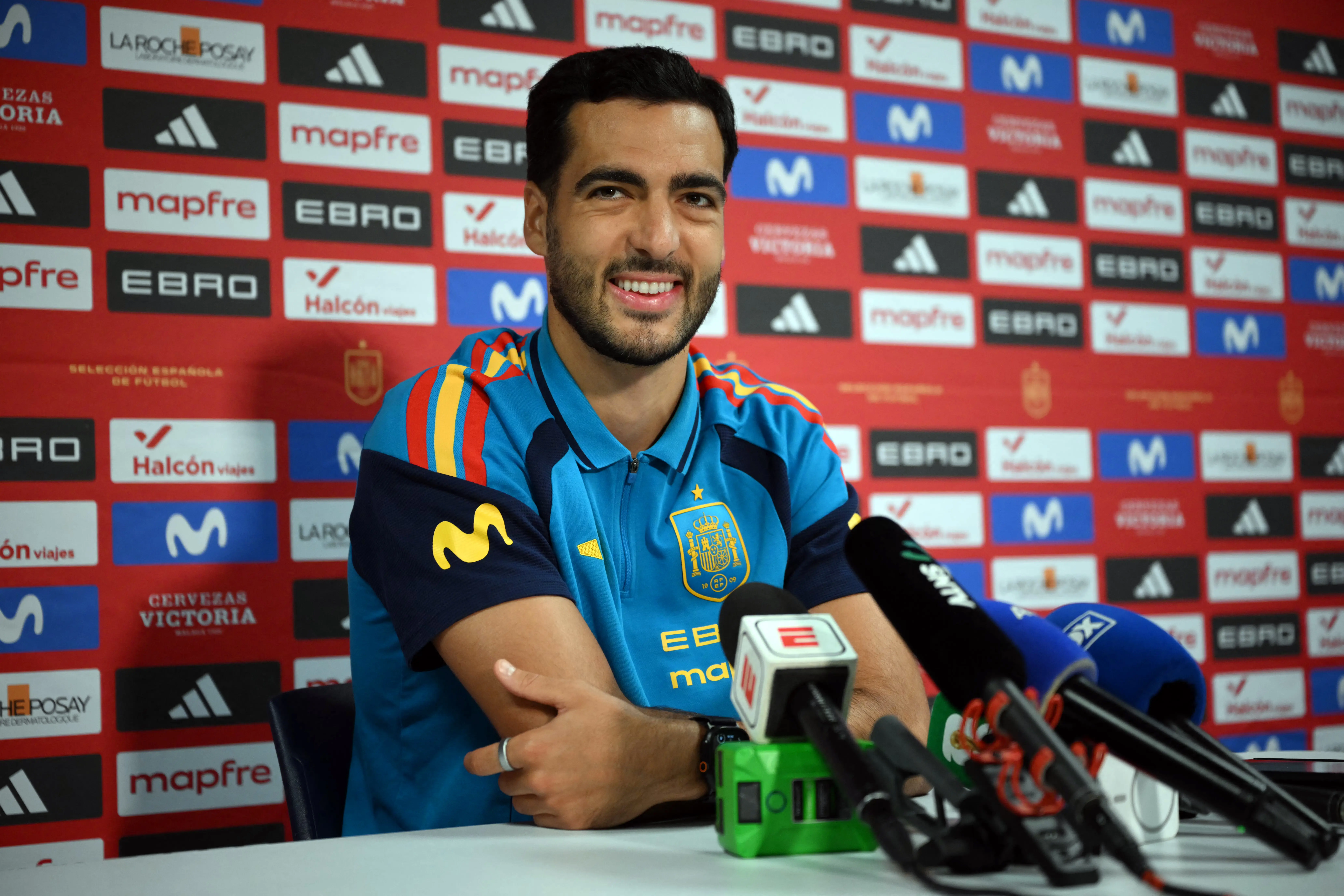 Neutralizar Messi será 'desafio maiúsculo' para Espanha, diz Mikel Merino