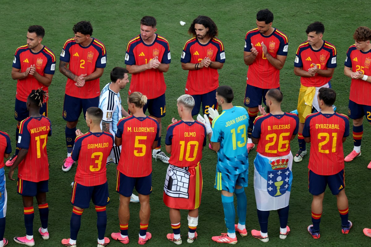Opinião: na “Copa dos Protagonistas”, Espanha ensina que nada se ganha sozinho
