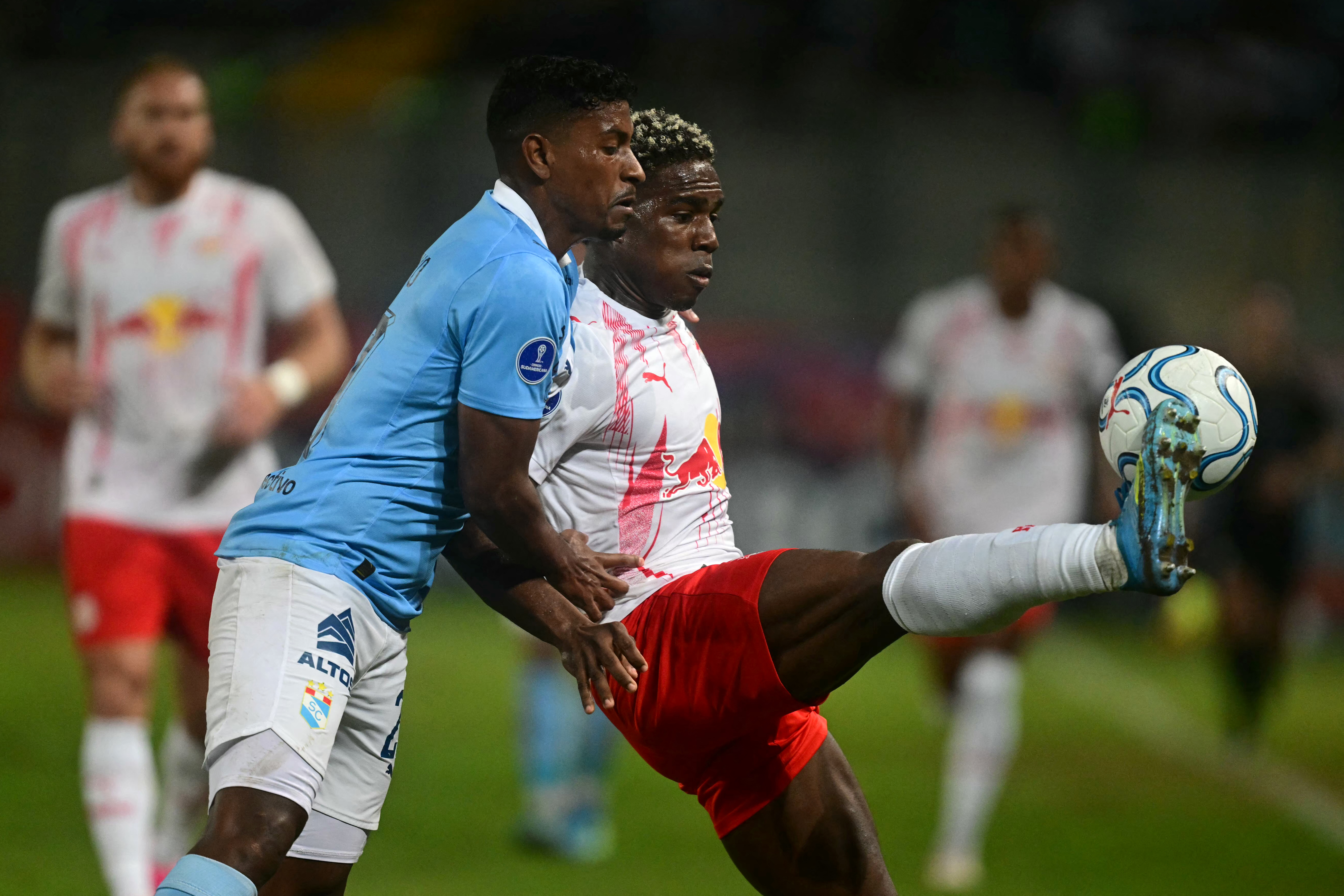 RB Bragantino x Sporting Cristal pela Copa Sul-Americana: veja prováveis escalações e onde assistir