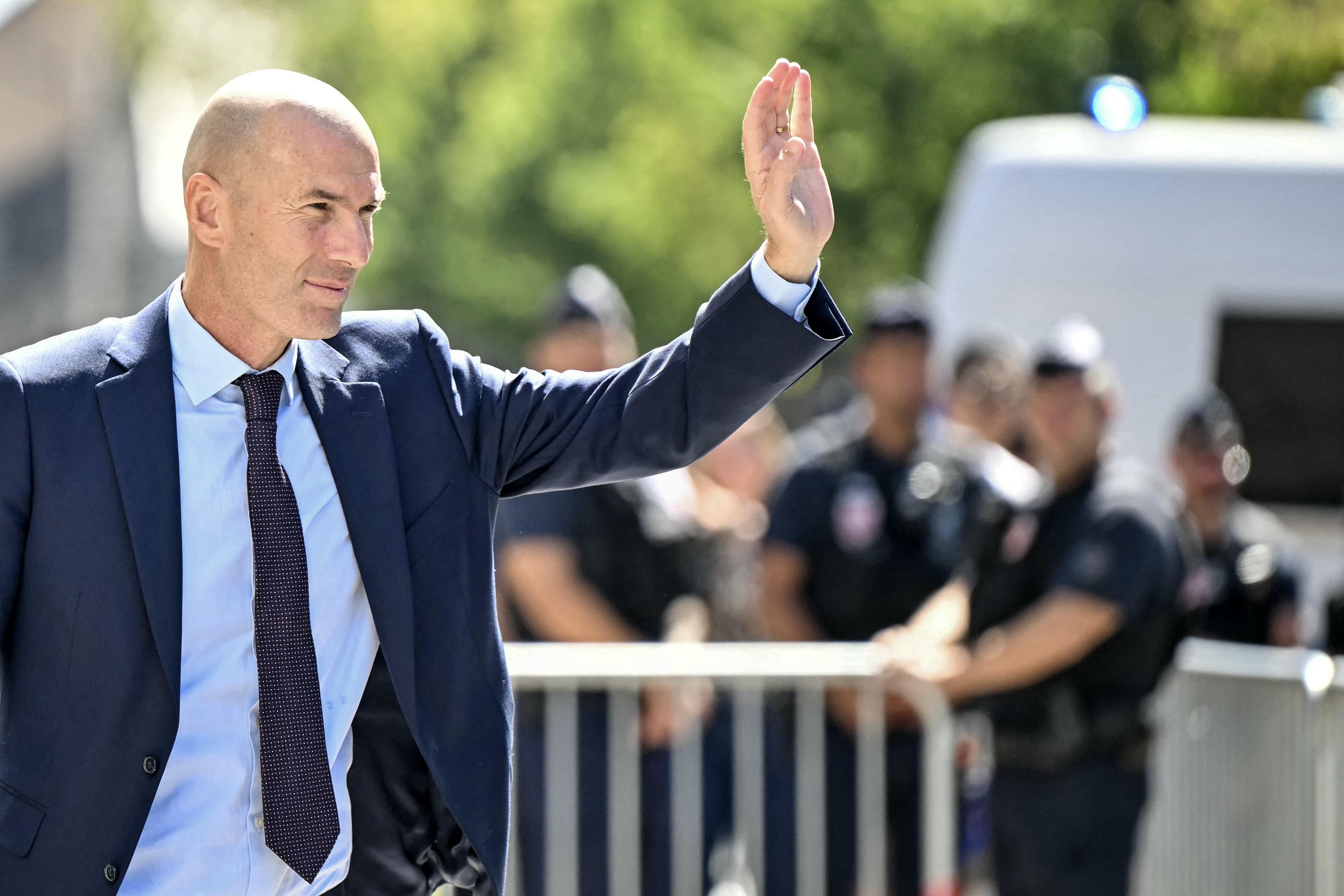 Zidane, uma lenda do futebol que sabe gerir estrelas