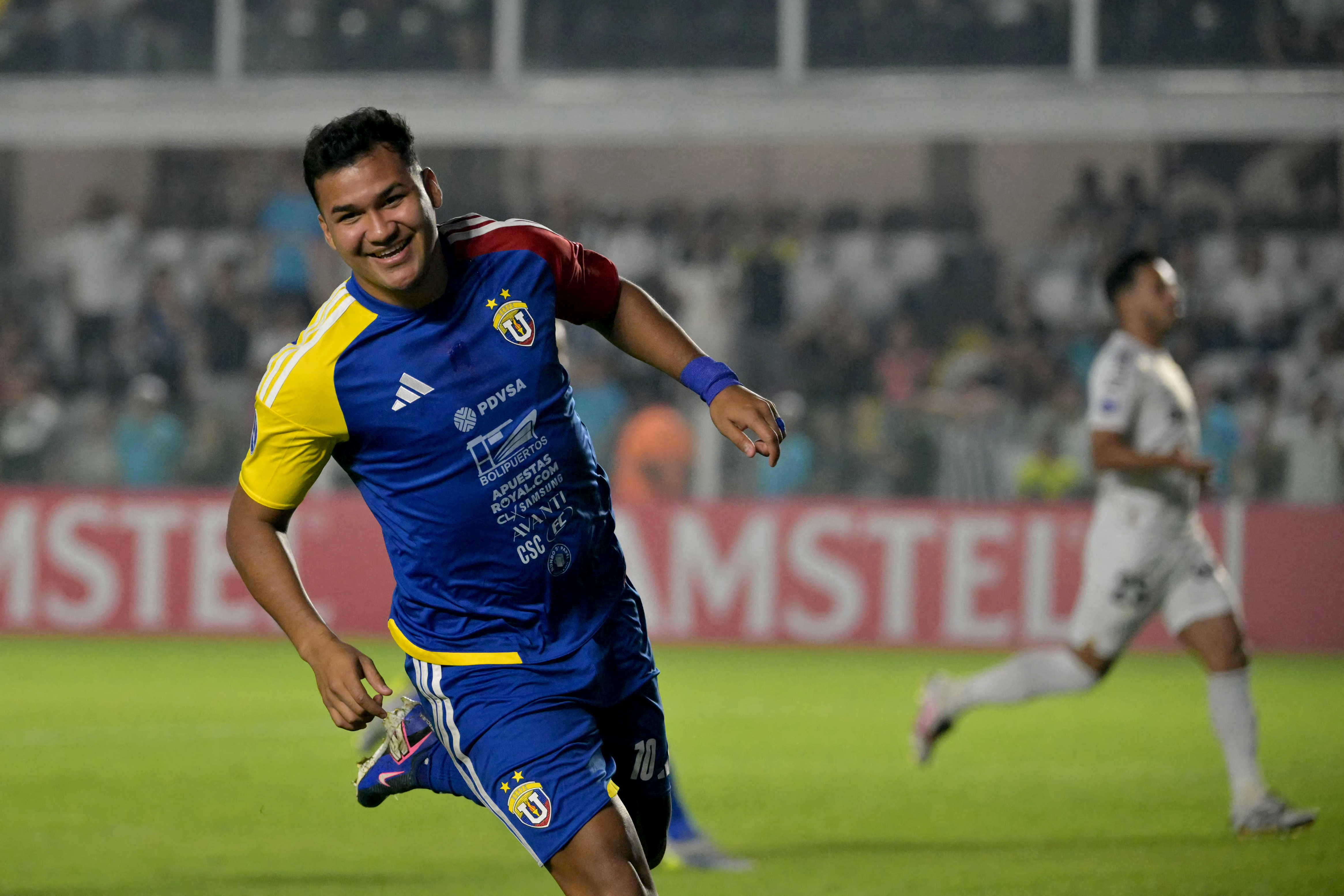 Santos sofre gol aos 18 segundos na Vila Belmiro pela Sul-Americana; confira