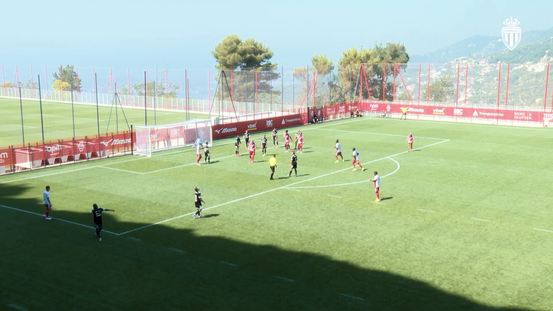 Filipe Luis conquista sua primeira vitória com o Monaco em amistoso de pré-temporada
