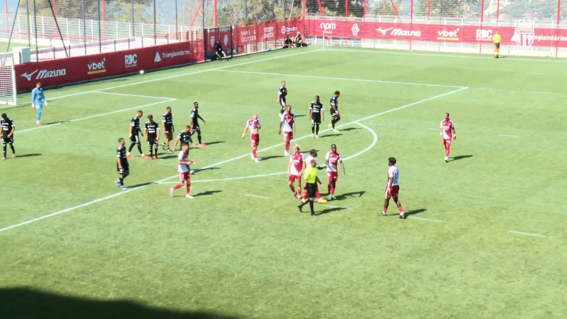 Assista ao golaço de falta de Golovin em amistoso de pré-temporada do Monaco
