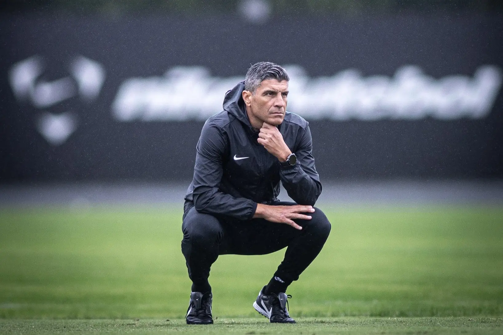 Pedro Emanuel é apresentado no Vasco e cita Abel e Jorge Jesus como referências