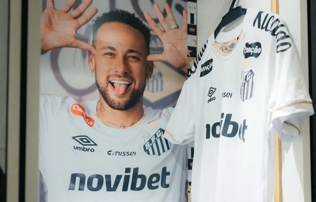 Santos tem Neymar titular para enfrentar a Chapecoense; veja escalações