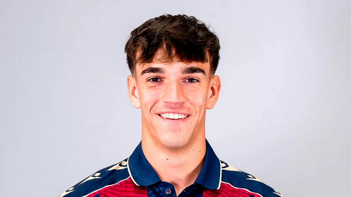 Real Madrid contrata atacante Carlos Espí, do Levante