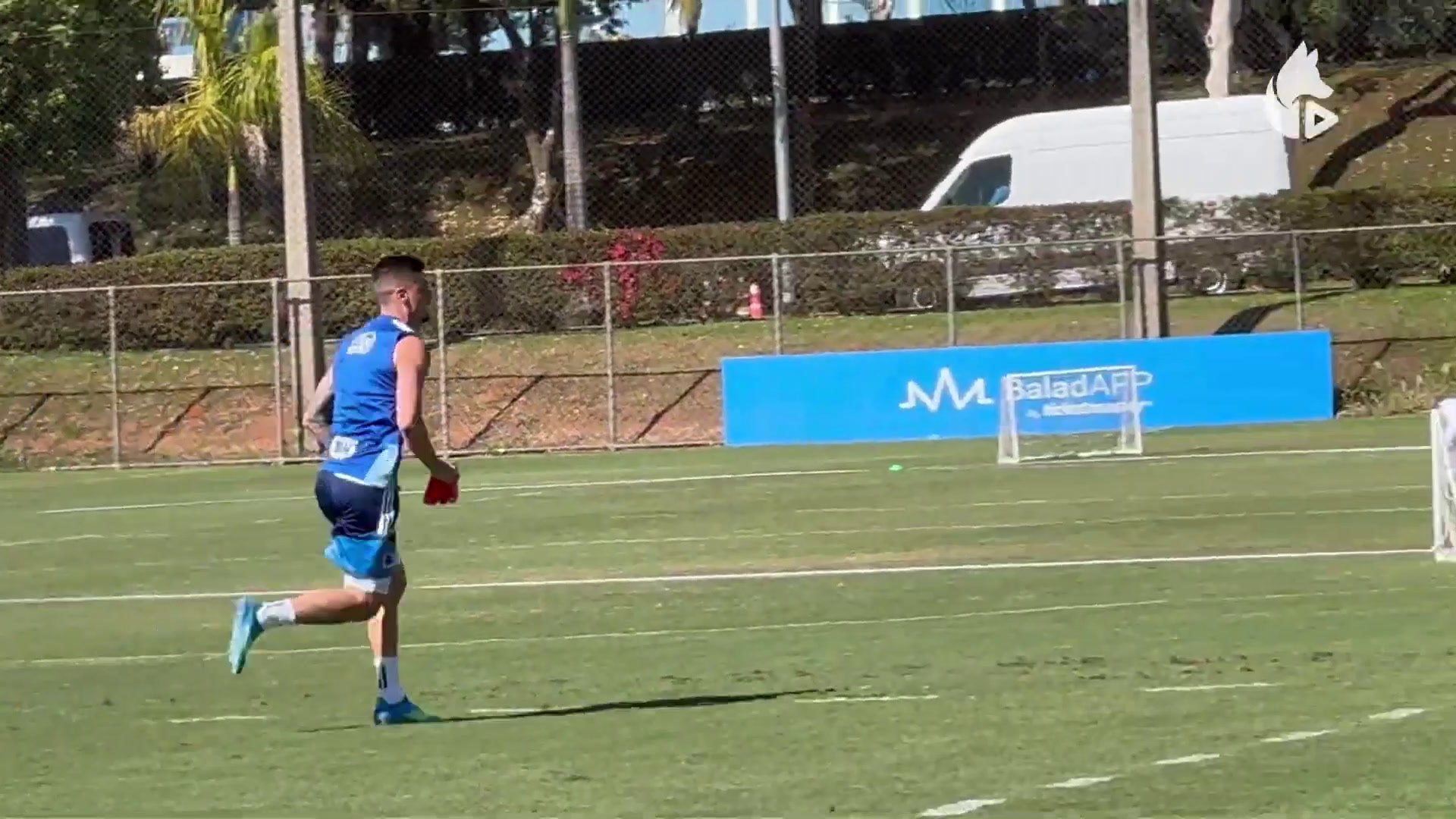 Gabriel Pec brilha no primeiro treino e promete agitar as transições do Cruzeiro nesta temporada
