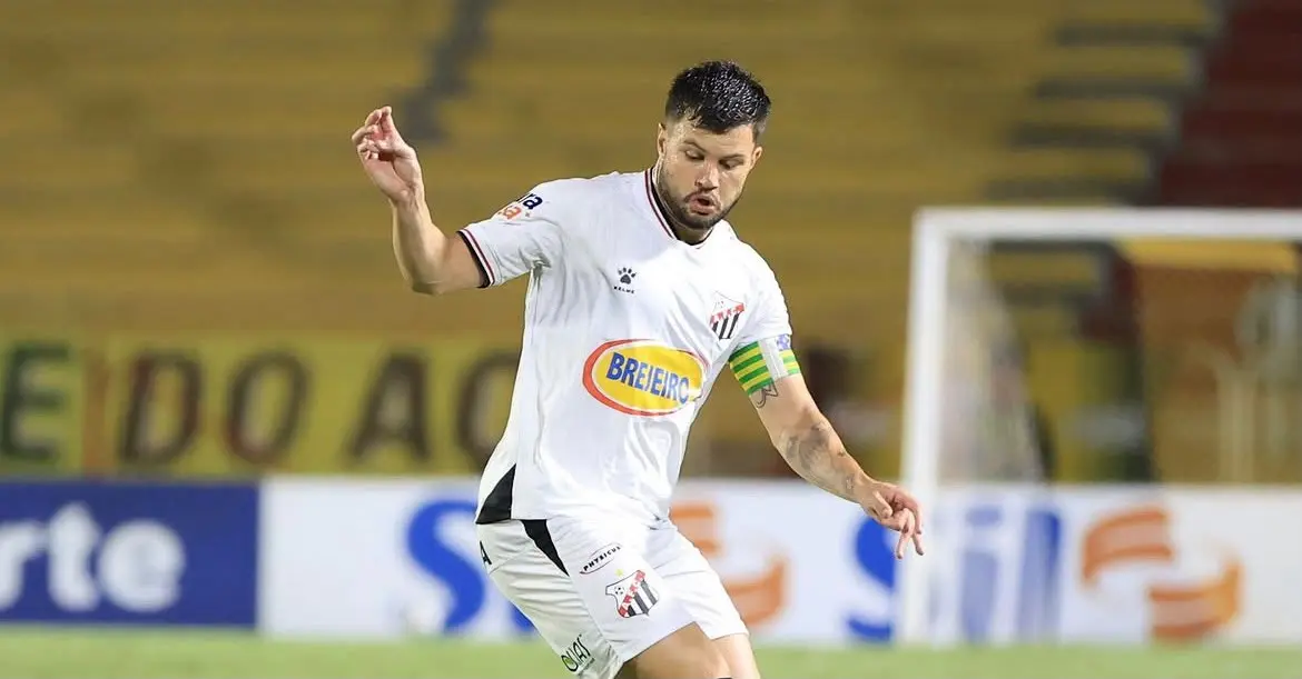 Anápolis goleia Volta Redonda e deixa a lanterna da Série C