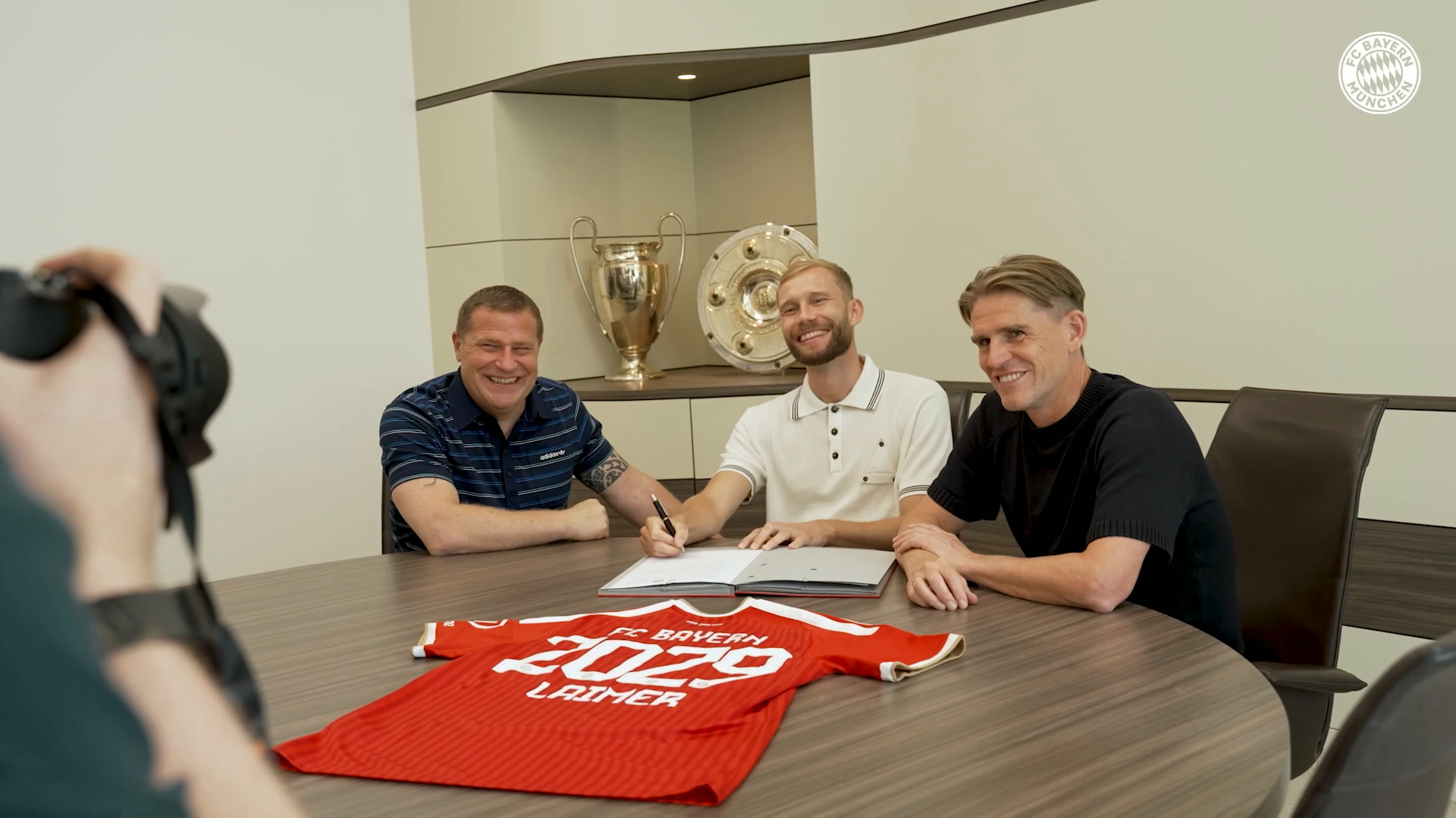 Laimer renova com o Bayern até 2029