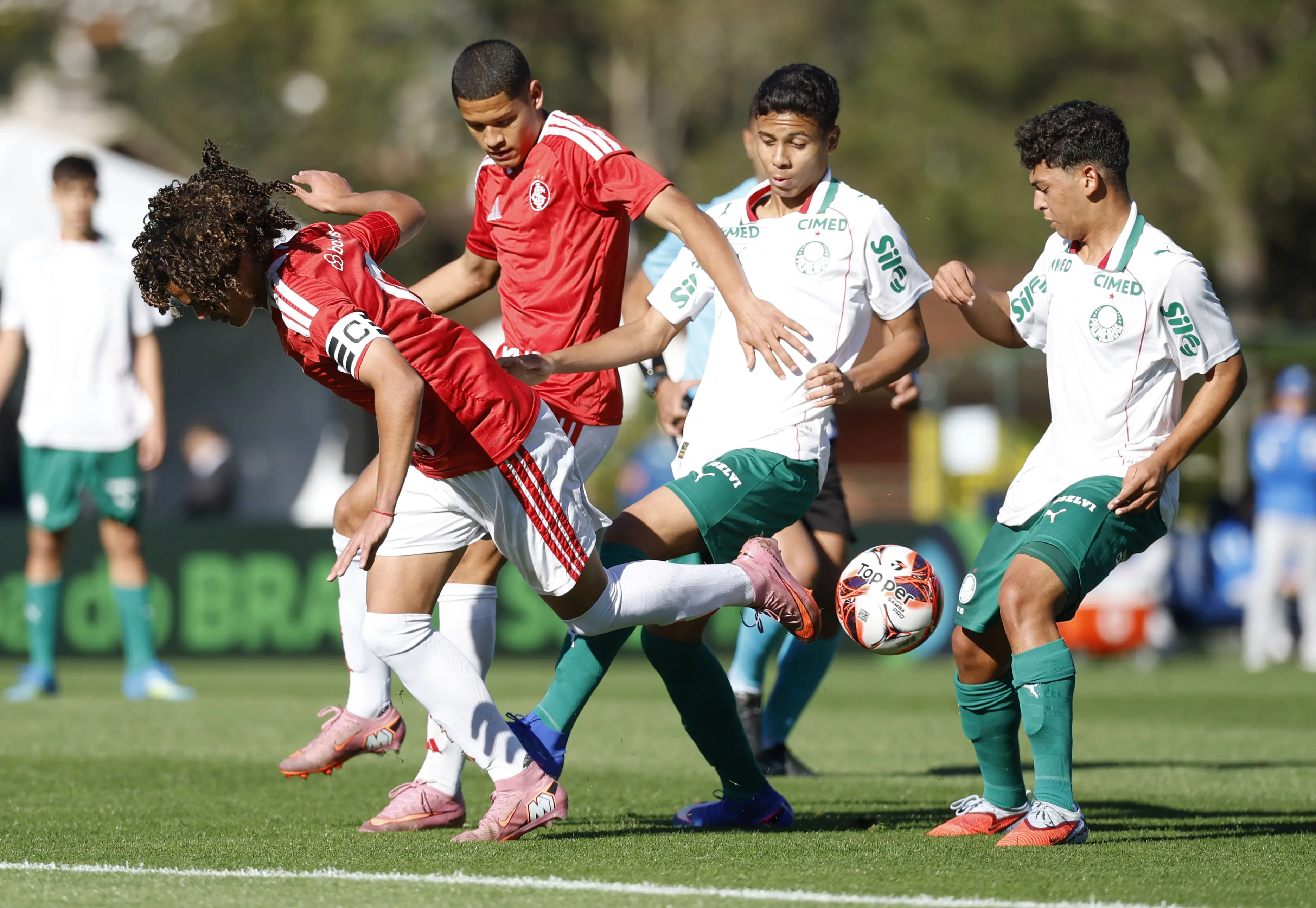 Palmeiras sofre virada do Internacional e fica com o vice da Copa do Brasil sub-15