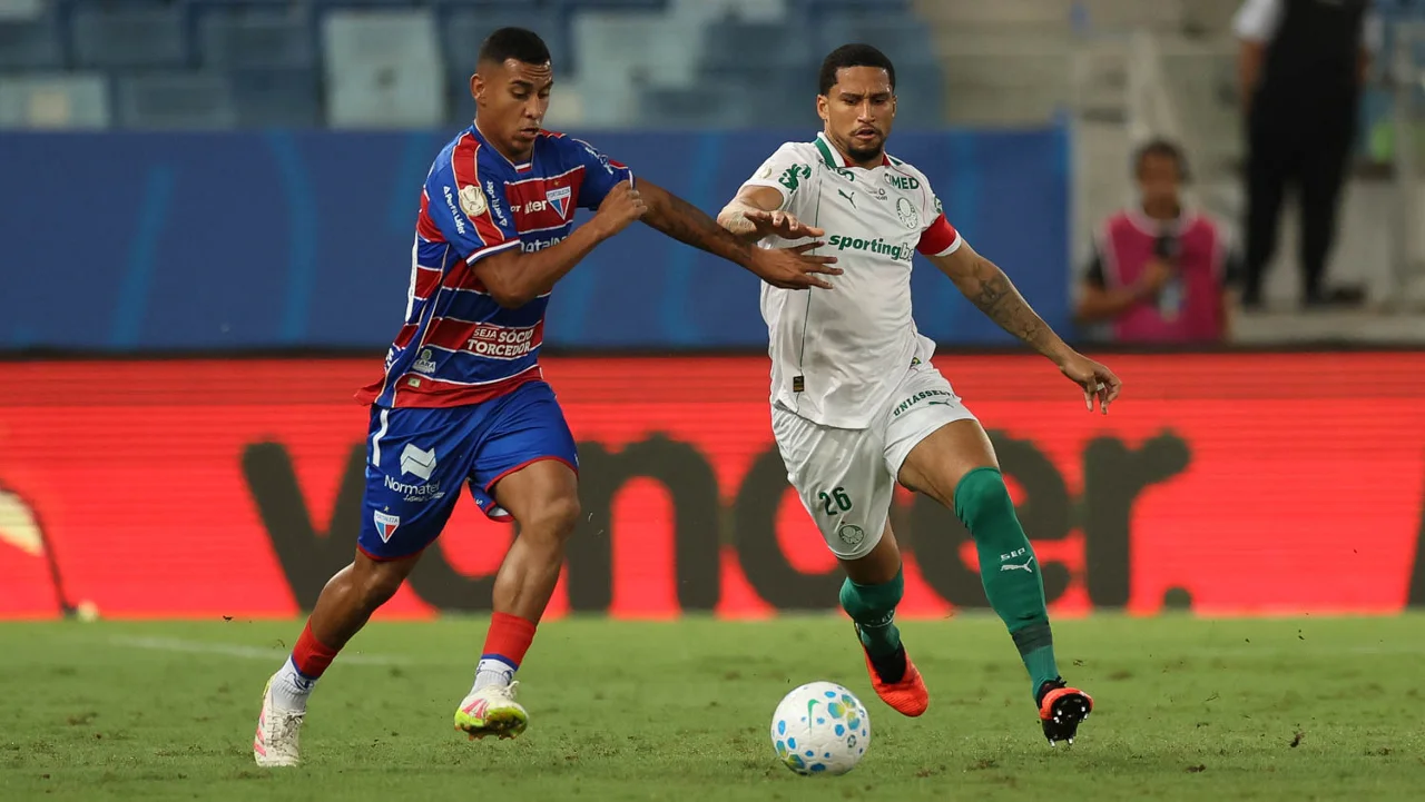 Palmeiras perde do Fortaleza, mas avança às quartas da Copa do Brasil