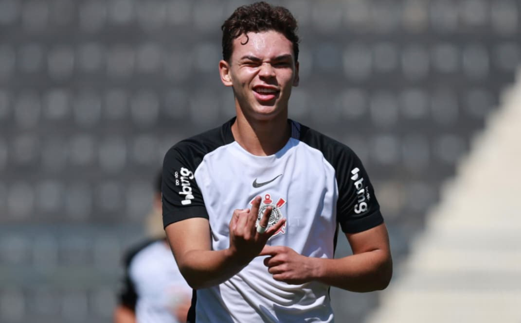 América-MG x Corinthians: prováveis escalações e onde assistir ao jogo pelo Brasileiro sub-17