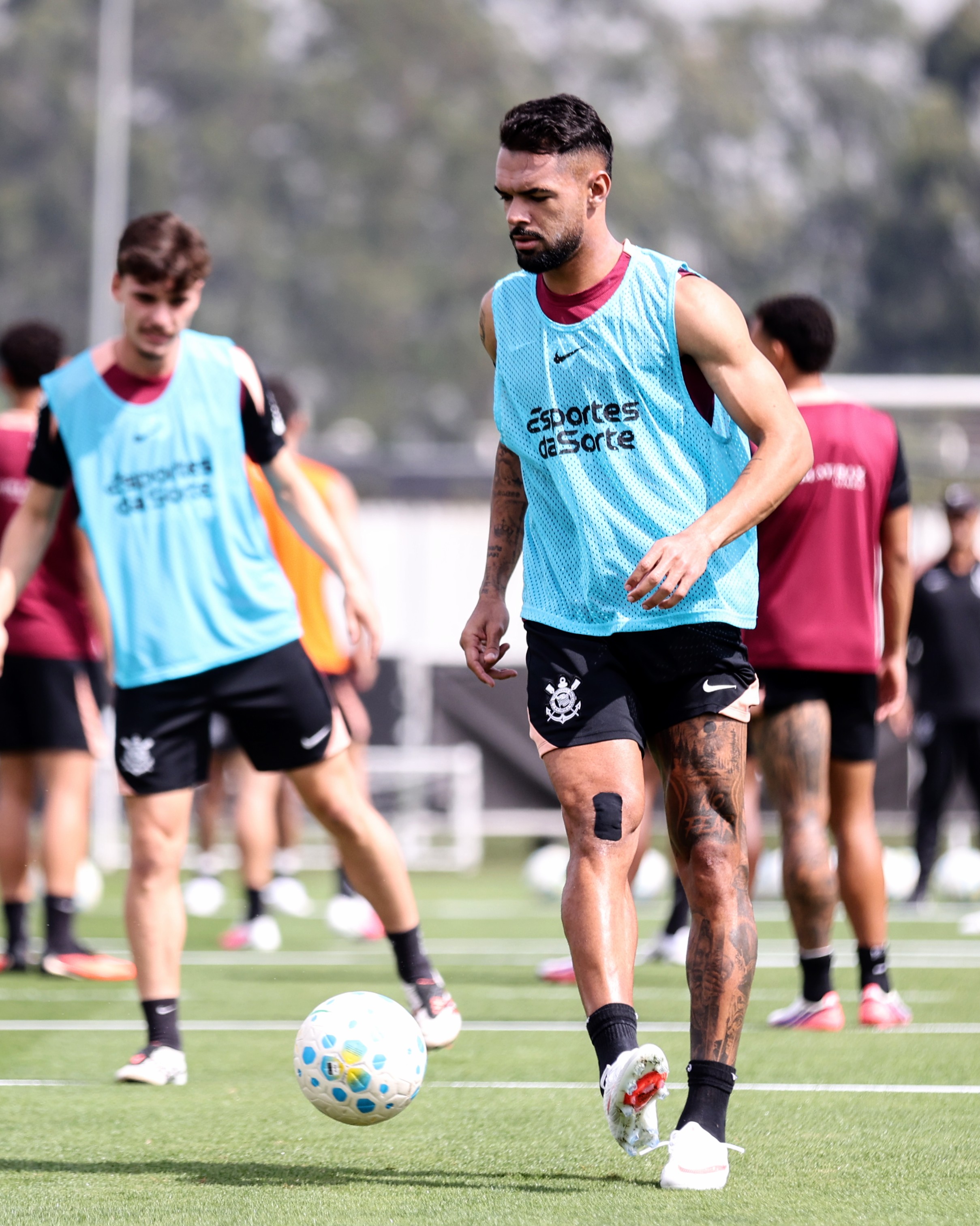 Veja galeria de fotos do treino do Corinthians nesta terça-feira