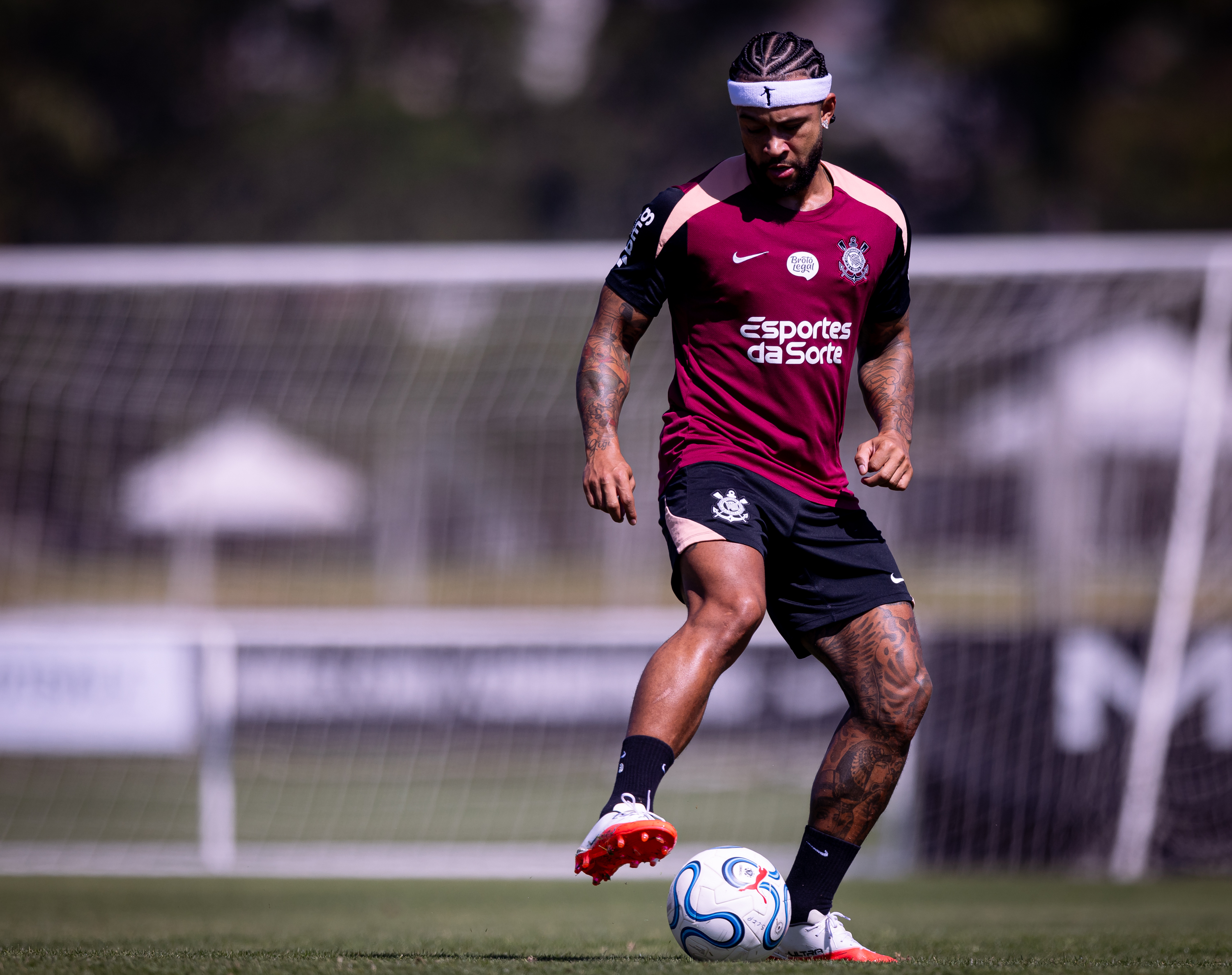 Esperança do Corinthians, Memphis volta após 85 dias em busca de feito inédito