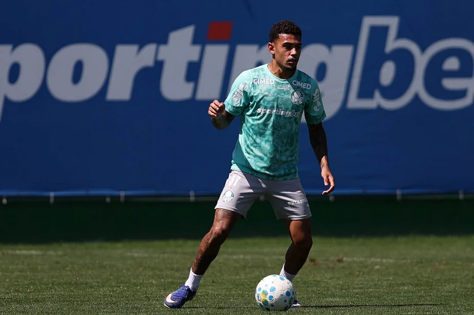 Palmeiras encaminha venda de Riquelme Fillipi ao Inter Miami, time de Messi