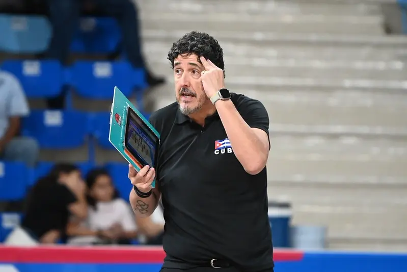 Luizomar celebra classificação de Cuba para Mundial e Pré-Olímpico