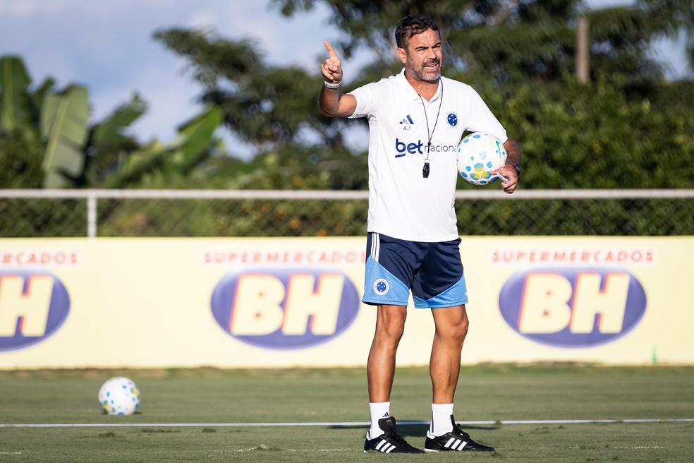 Em alta no returno, Cruzeiro lidera aproveitamento e sonha com Libertadores e Copa do Brasil
