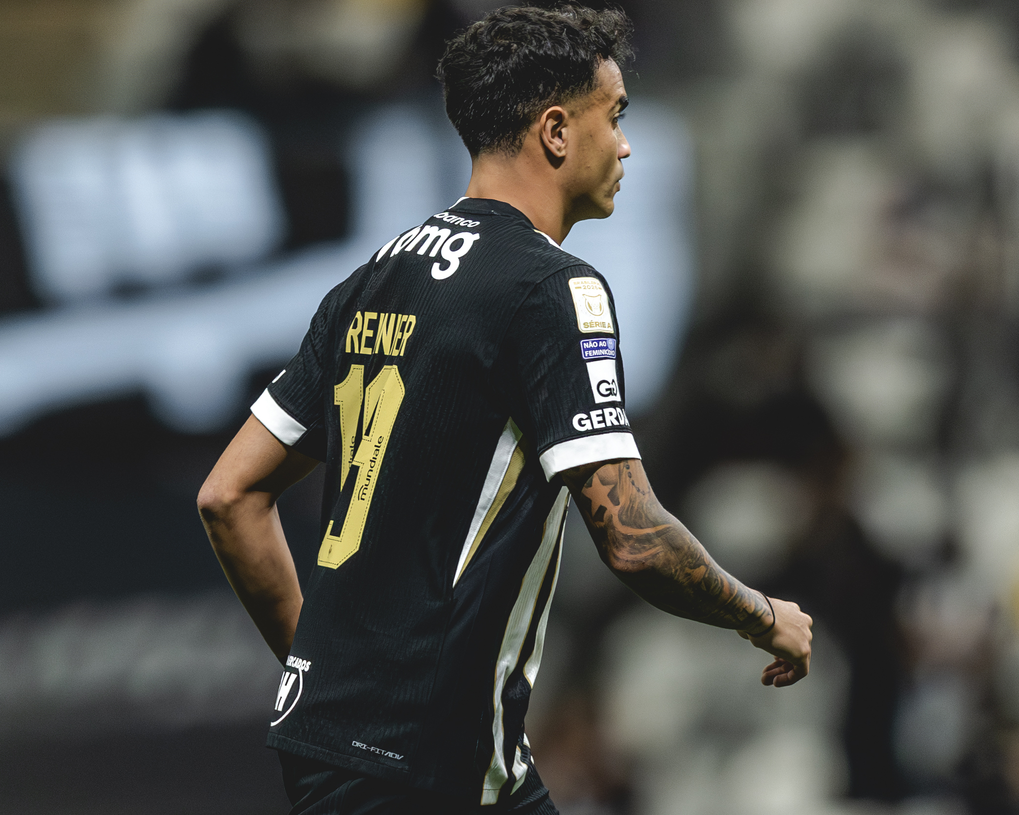 Reinier pede desculpas após xingar torcedor do Atlético-MG: “Completamente errado”