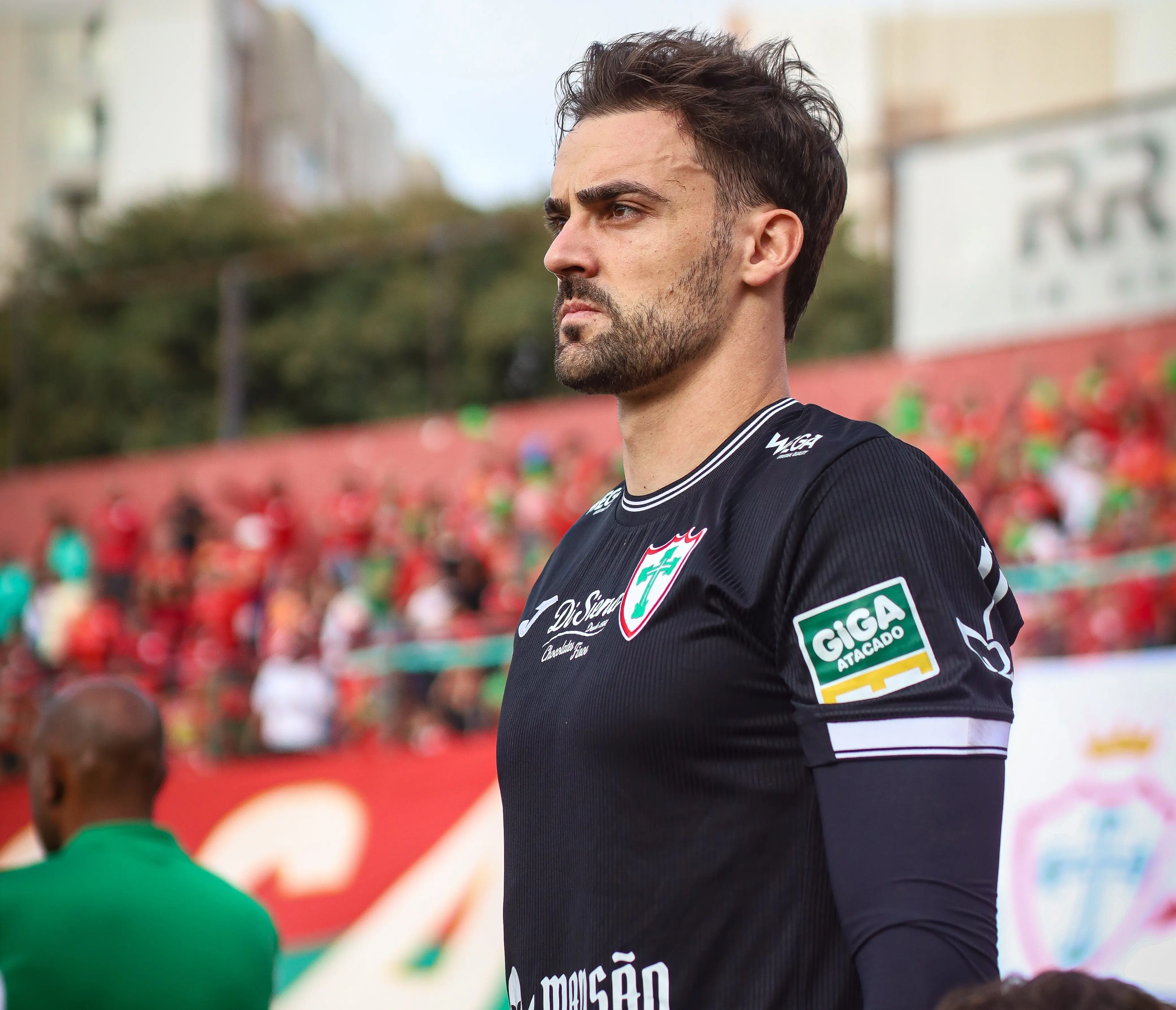 Palmeiras encaminha chegada de goleiro da Portuguesa; saiba detalhes