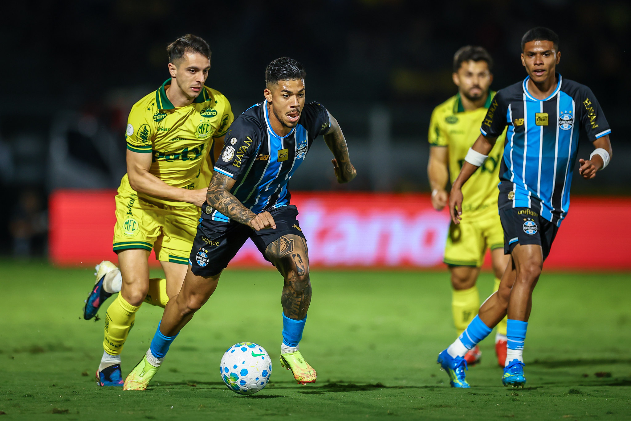 Grêmio busca reerguer-se contra Mirassol em jogo decisivo das oitavas da Copa do Brasil