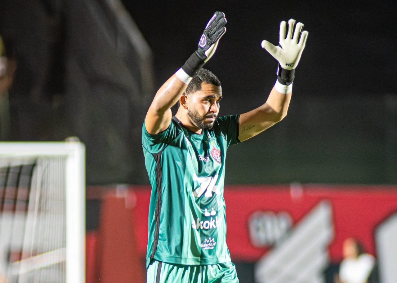 Lucas Arcanjo cita derrota como aprendizado e valoriza desempenho do Vitória