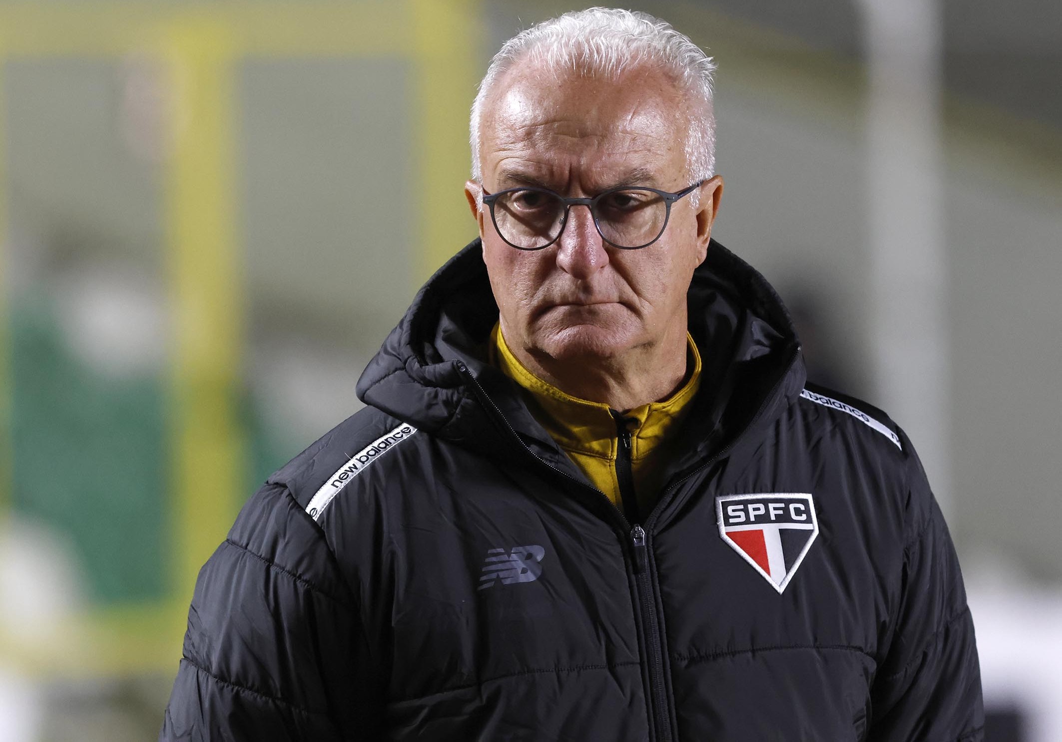 São Paulo volta ao Morumbis após três meses e mira reação