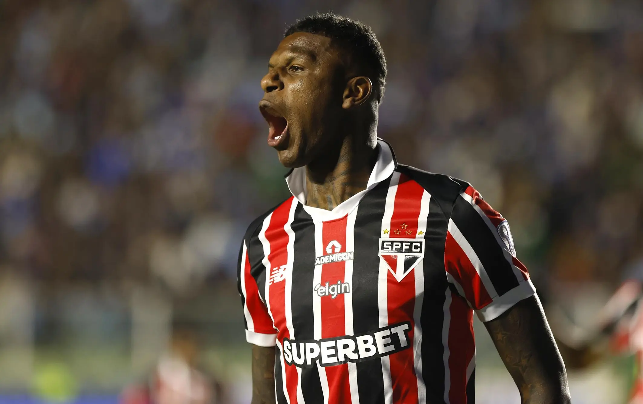 Atuações do São Paulo: Arboleda volta a marcar, e trio se destaca em empate