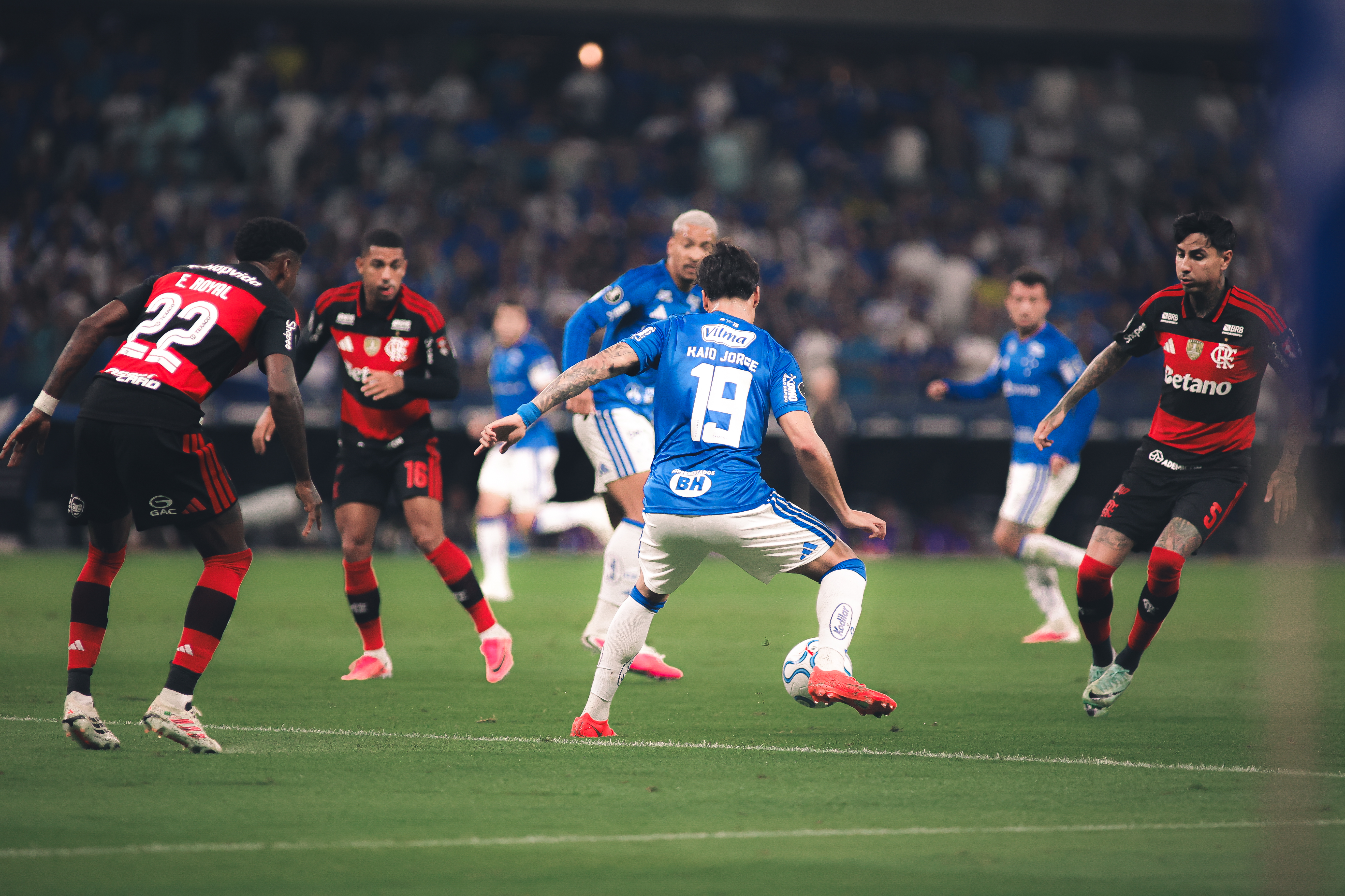 Flamengo x Cruzeiro: siga o tempo real do jogo pela Libertadores