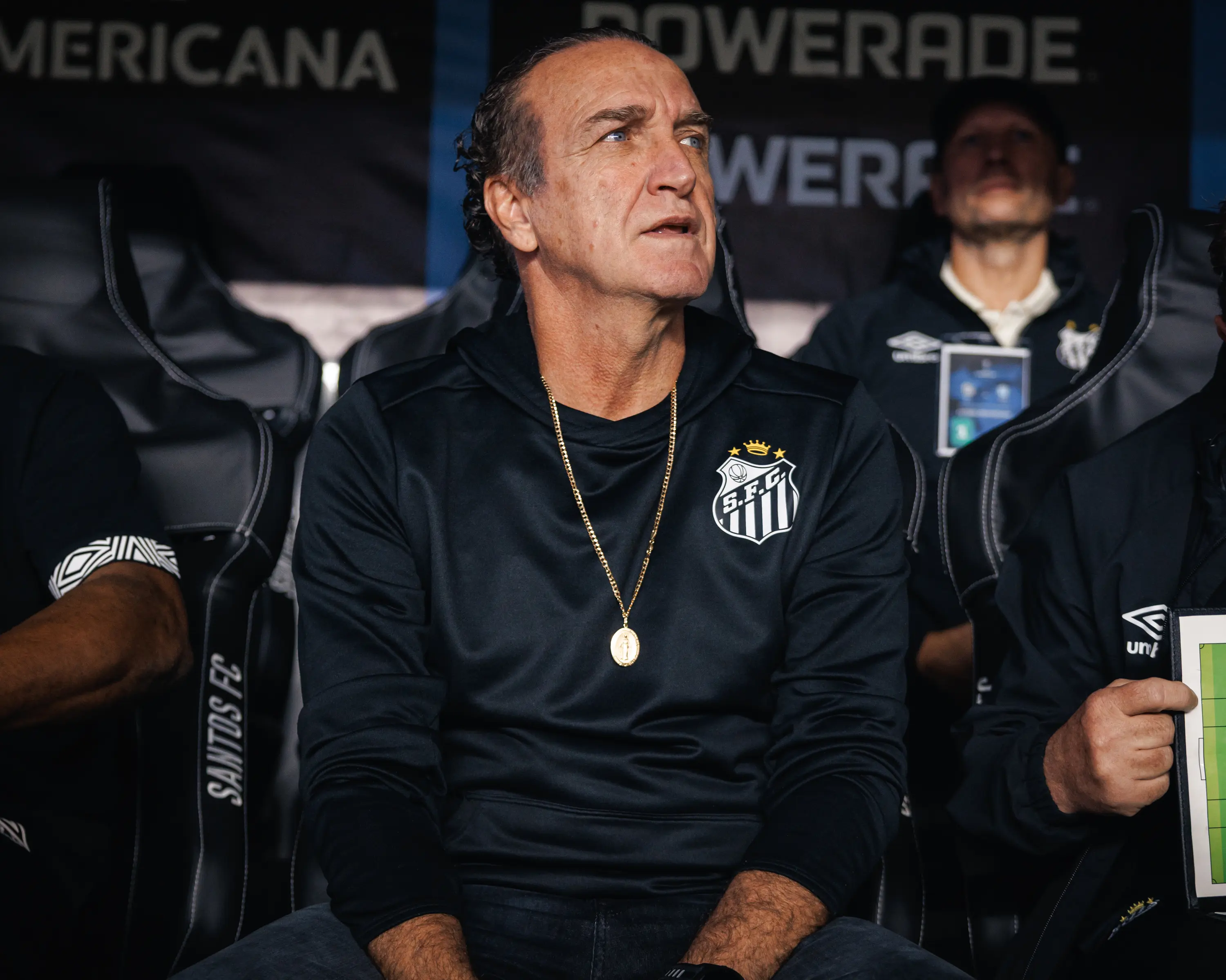Cuca destaca união do Santos após vitória e projeta sequência decisiva no Brasileirão