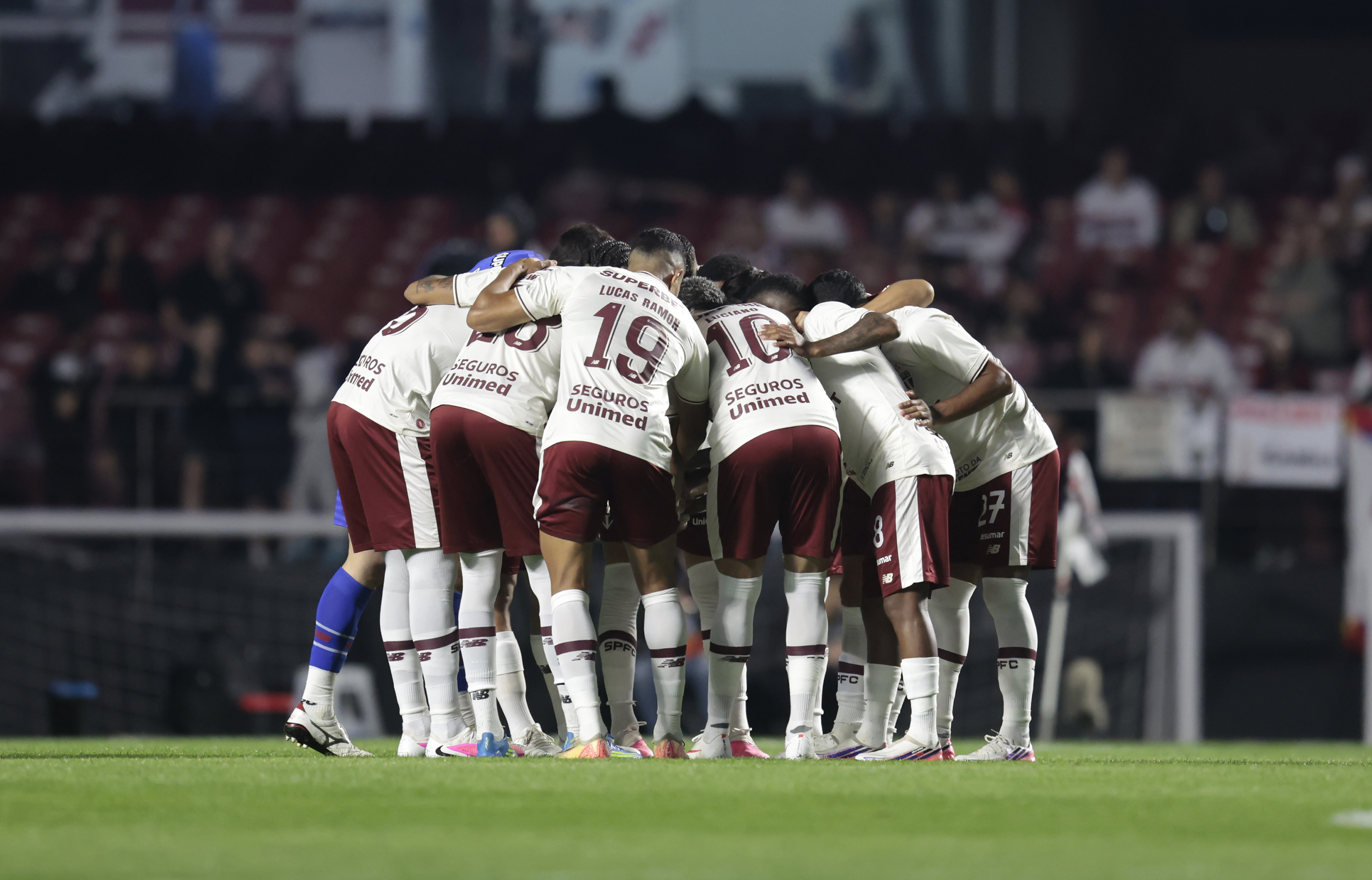 São Paulo encara semana decisiva na Sul-Americana e no Brasileirão