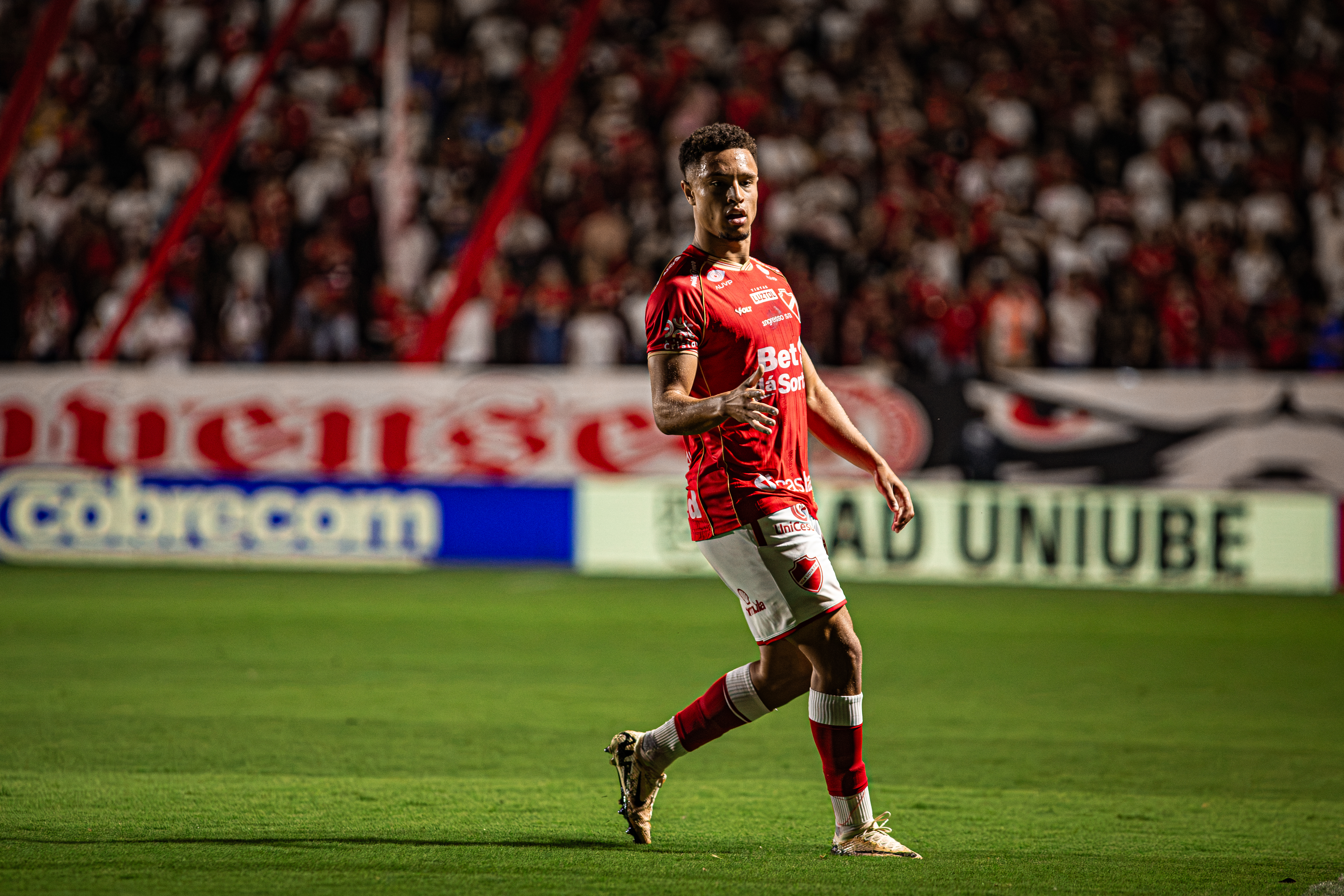 Operário x Vila Nova: veja onde assistir e prováveis escalações do jogo pela Série B