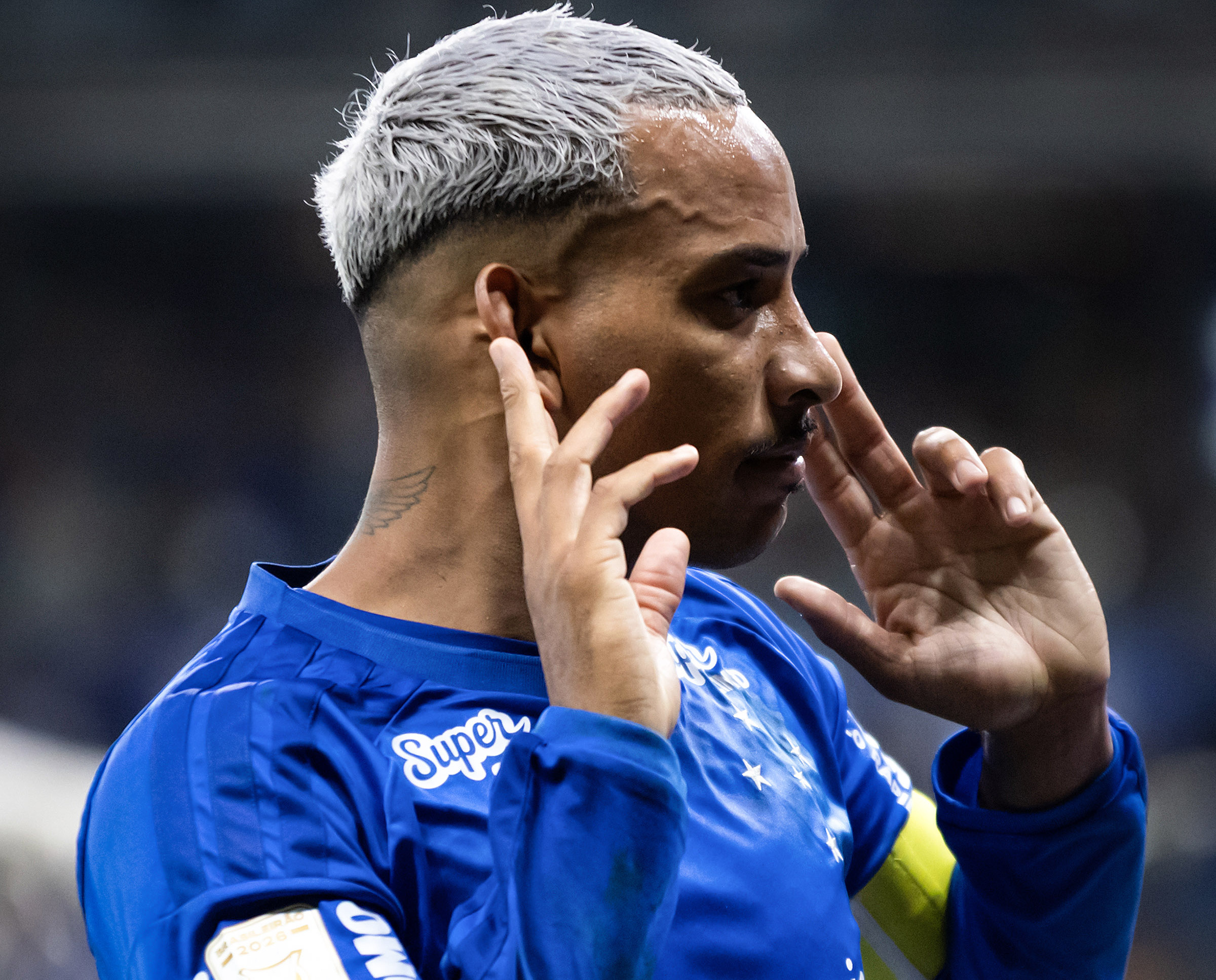 Virada no Mineirão: Cruzeiro respira e se prepara para duelo decisivo contra o Atlético-MG