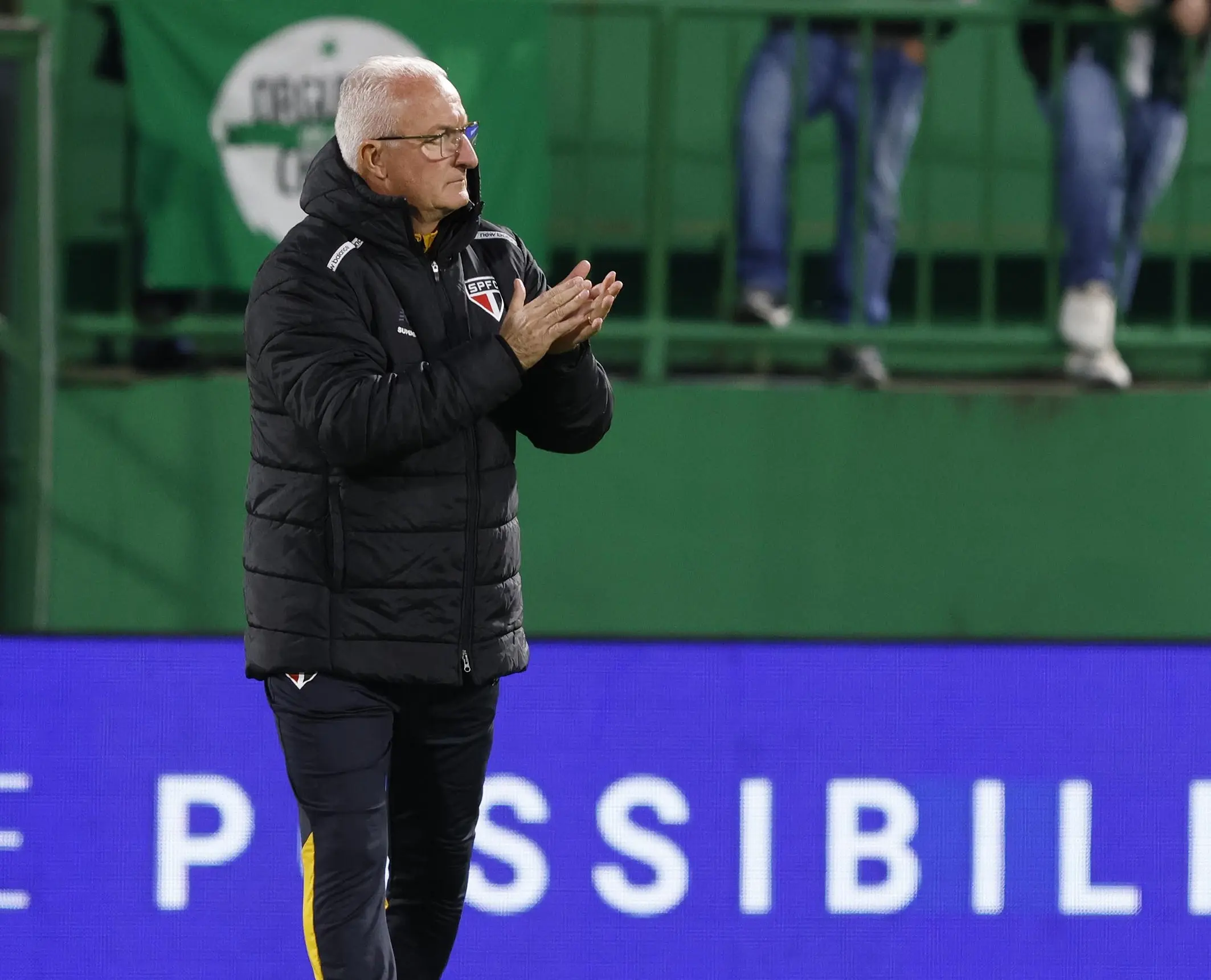 São Paulo mantém confiança em Dorival e não planeja troca no comando técnico no momento
