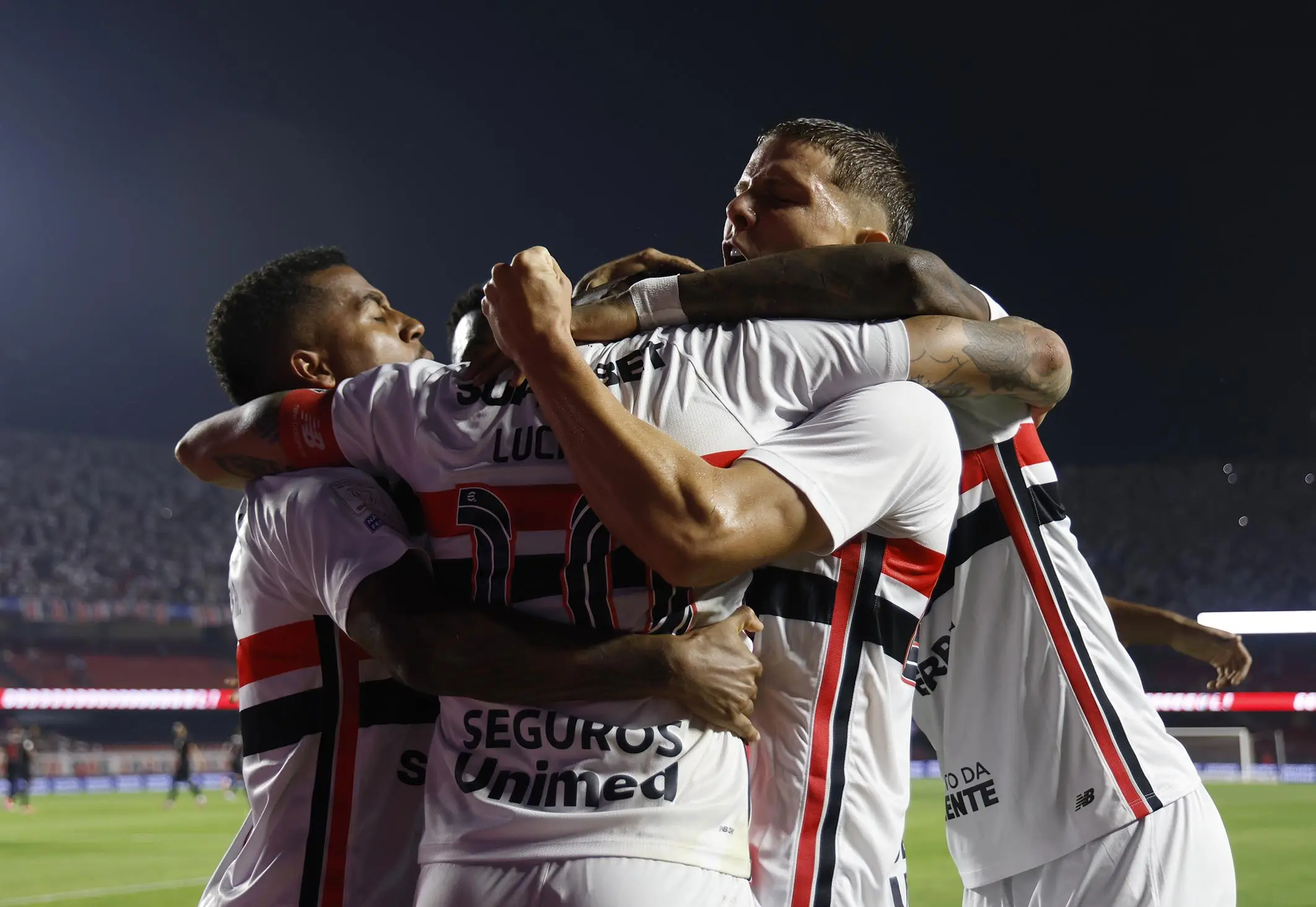 Análise: São Paulo aproveita vacilos do Bragantino para encerrar jejum no Brasileiro