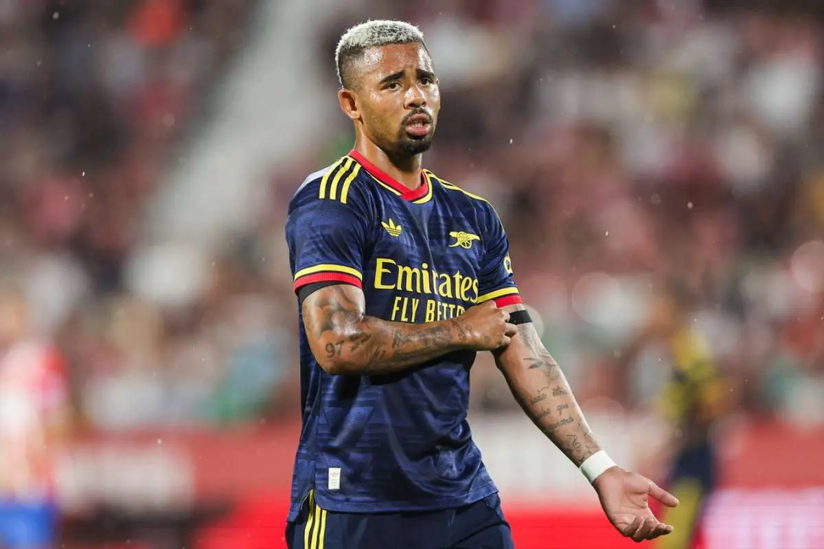 Gabriel Jesus considera saída do Arsenal e Napoli monitora situação
