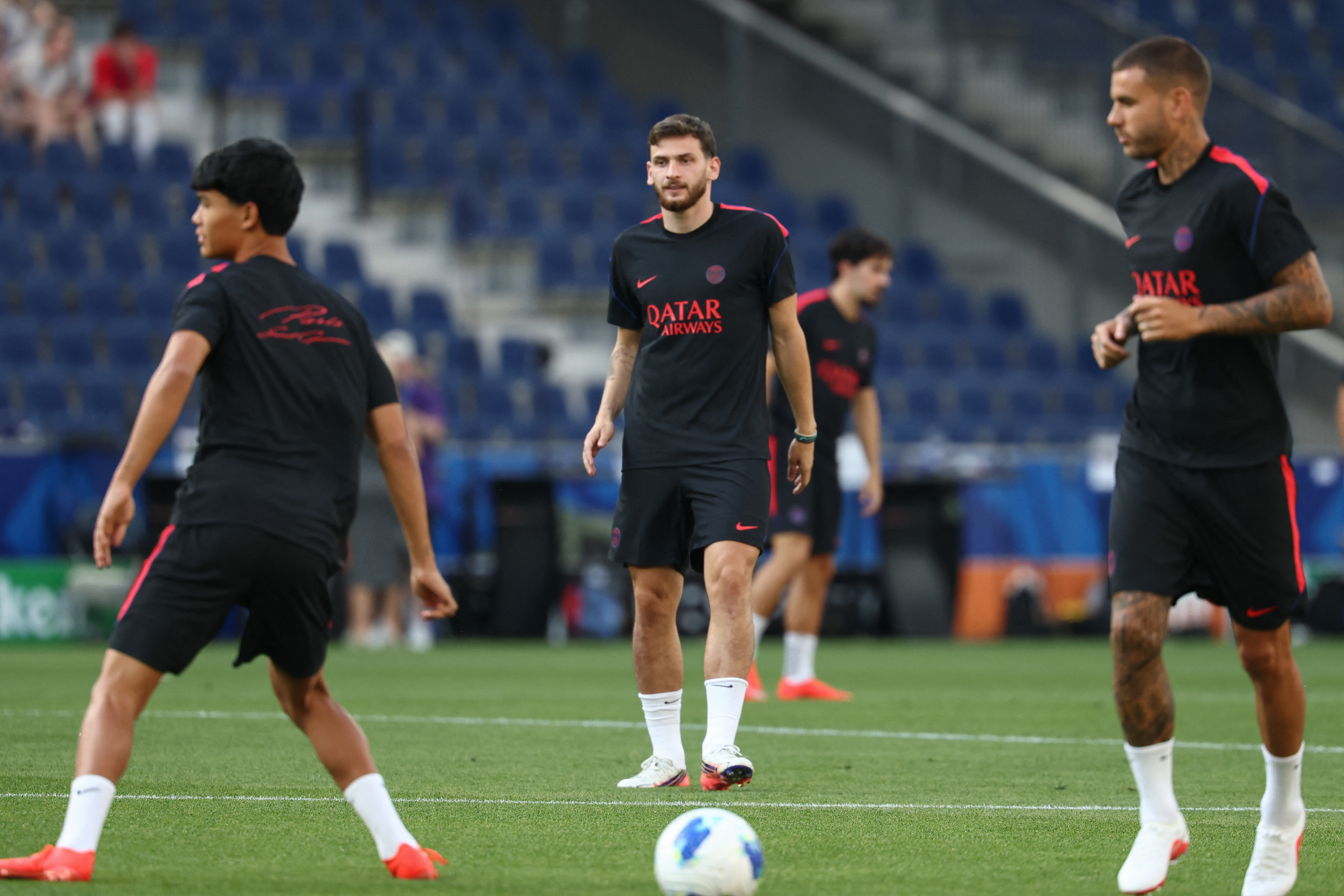 PSG e Aston Villa abrem temporada europeia na Supercopa da Uefa