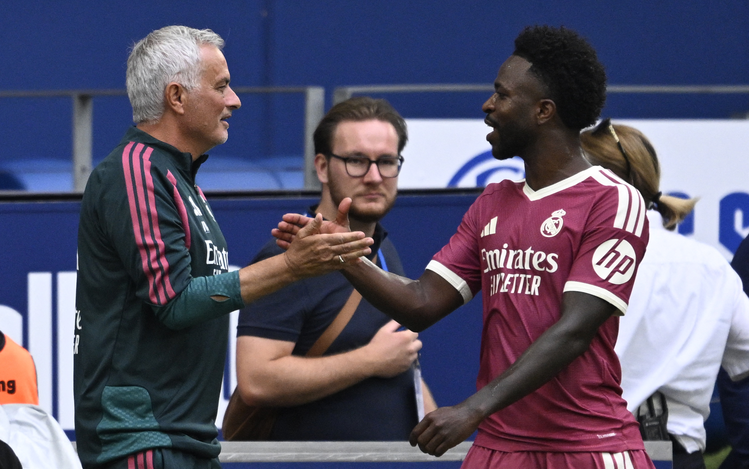 Mourinho revela bastidores de renovação de Vini Jr. com o Real Madrid