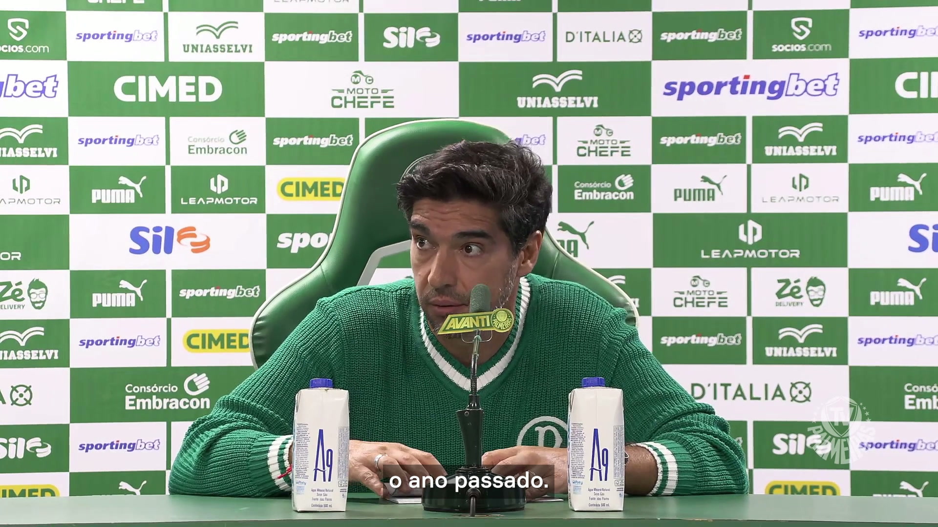 Abel Ferreira comenta nota oficial do Palmeiras sobre arbitragem