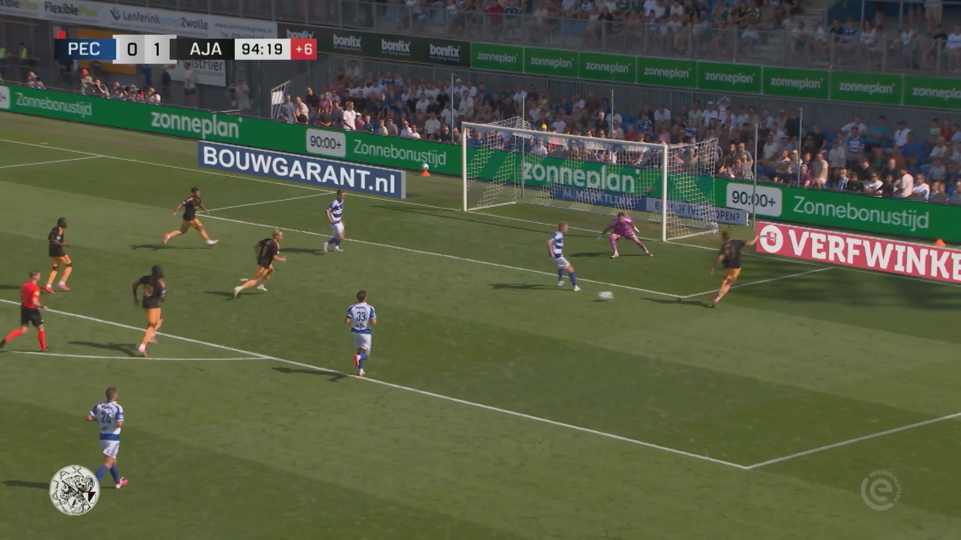 Brandt marca em estreia pelo Ajax contra o PEC Zwolle
