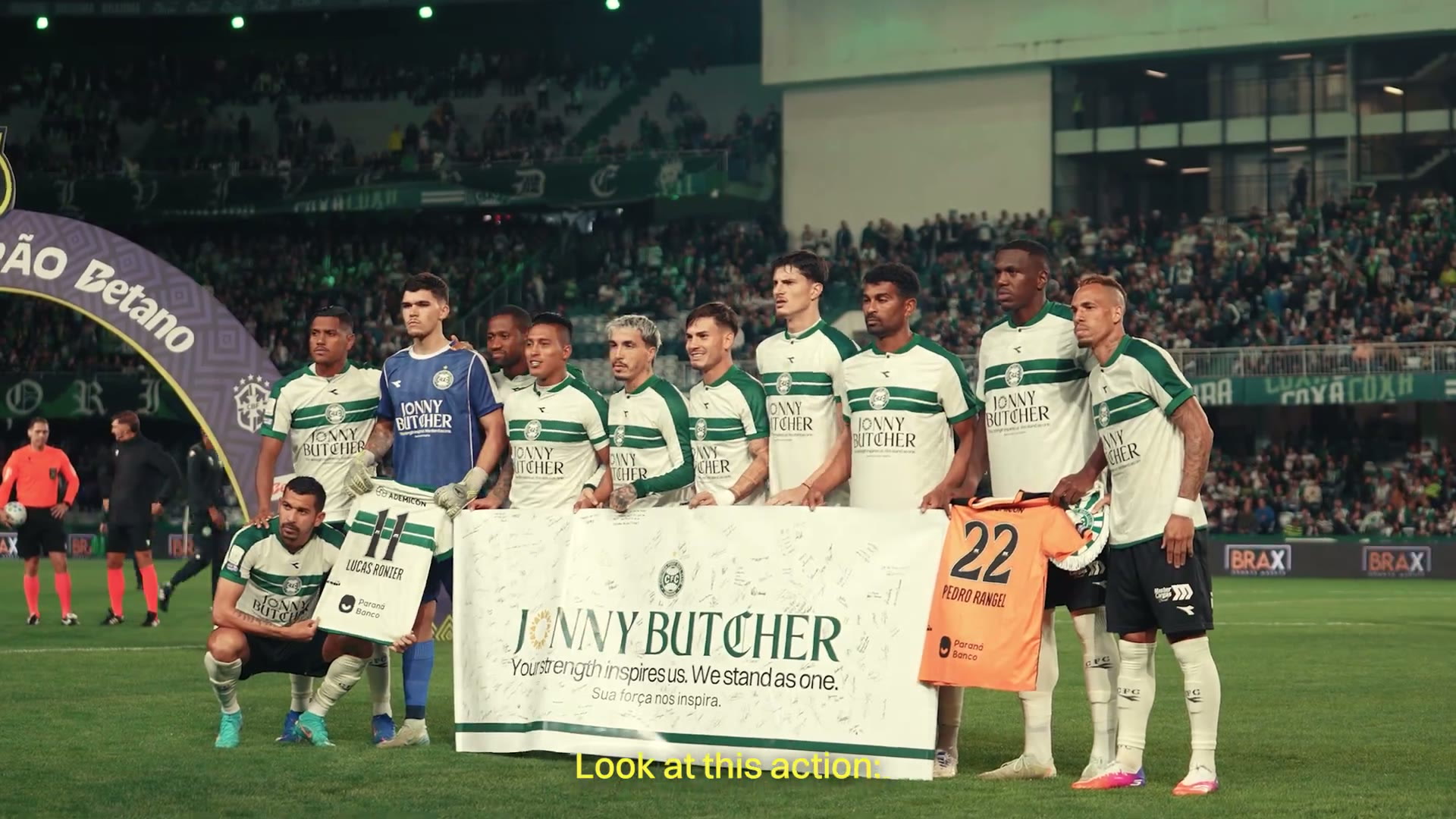 Coritiba presta homenagem ao torcedor inglês Jonny Butcher