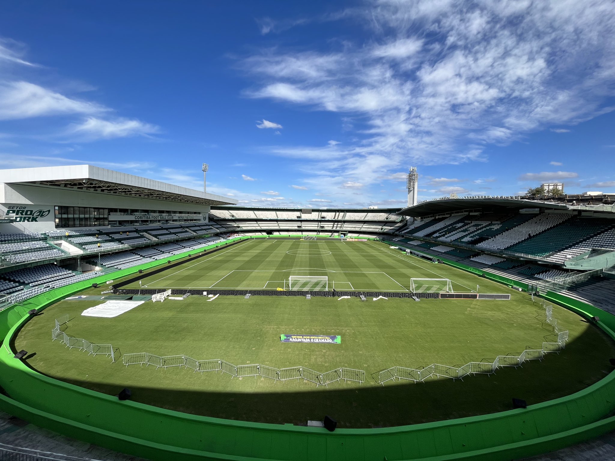 Coritiba x Corinthians pelo Brasileirão: onde assistir, estatísticas, histórico e escalações
