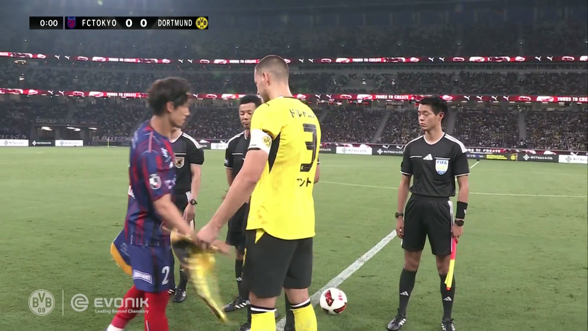 Fabio Silva marca o gol da vitória do Dortmund sobre o FC Tokyo; confira